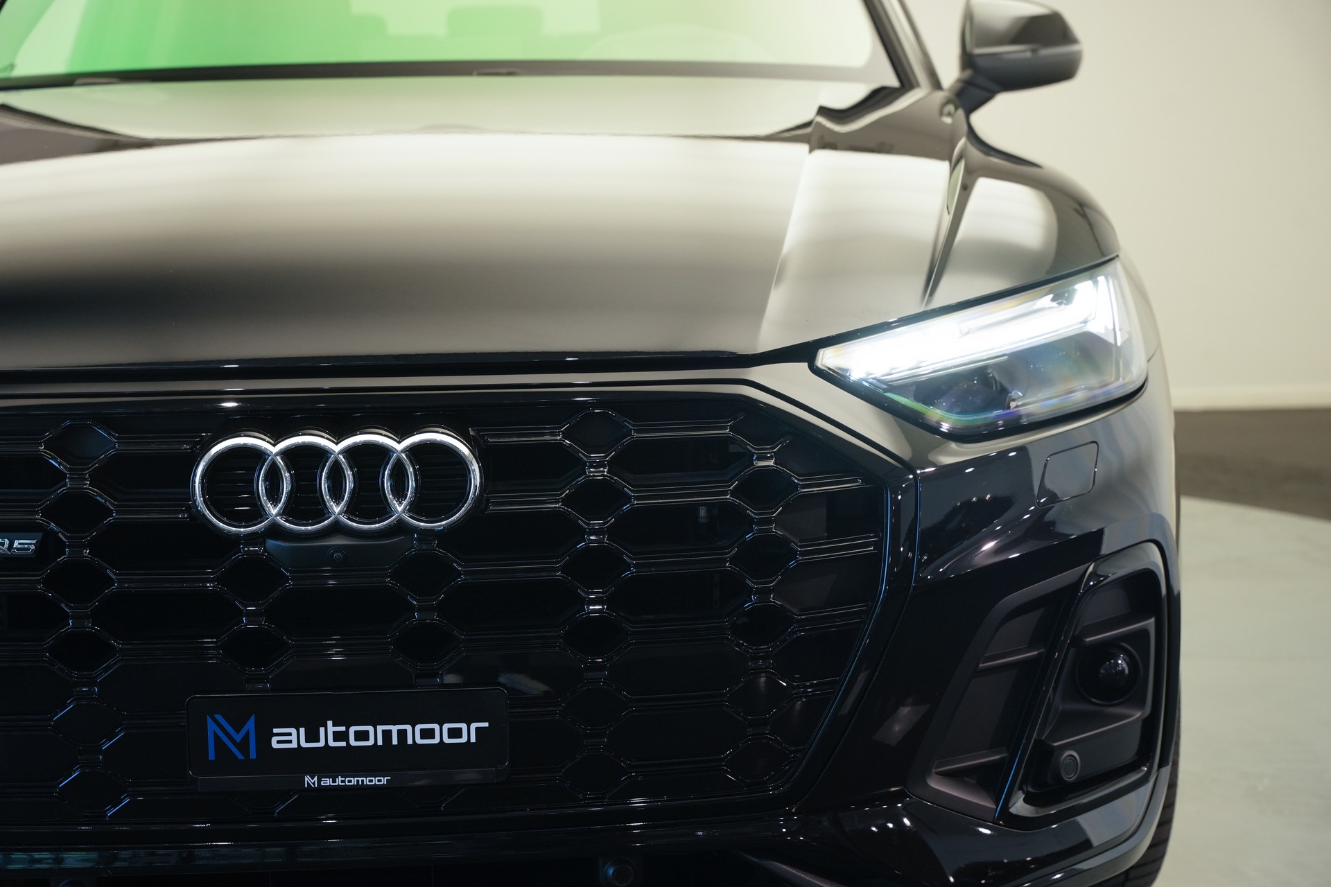 AUDI SQ5 TFSI quattro S-tronic *CH-Fahrzeug* *Panorama* *Luftfahrwerk* *B&O*-image-37