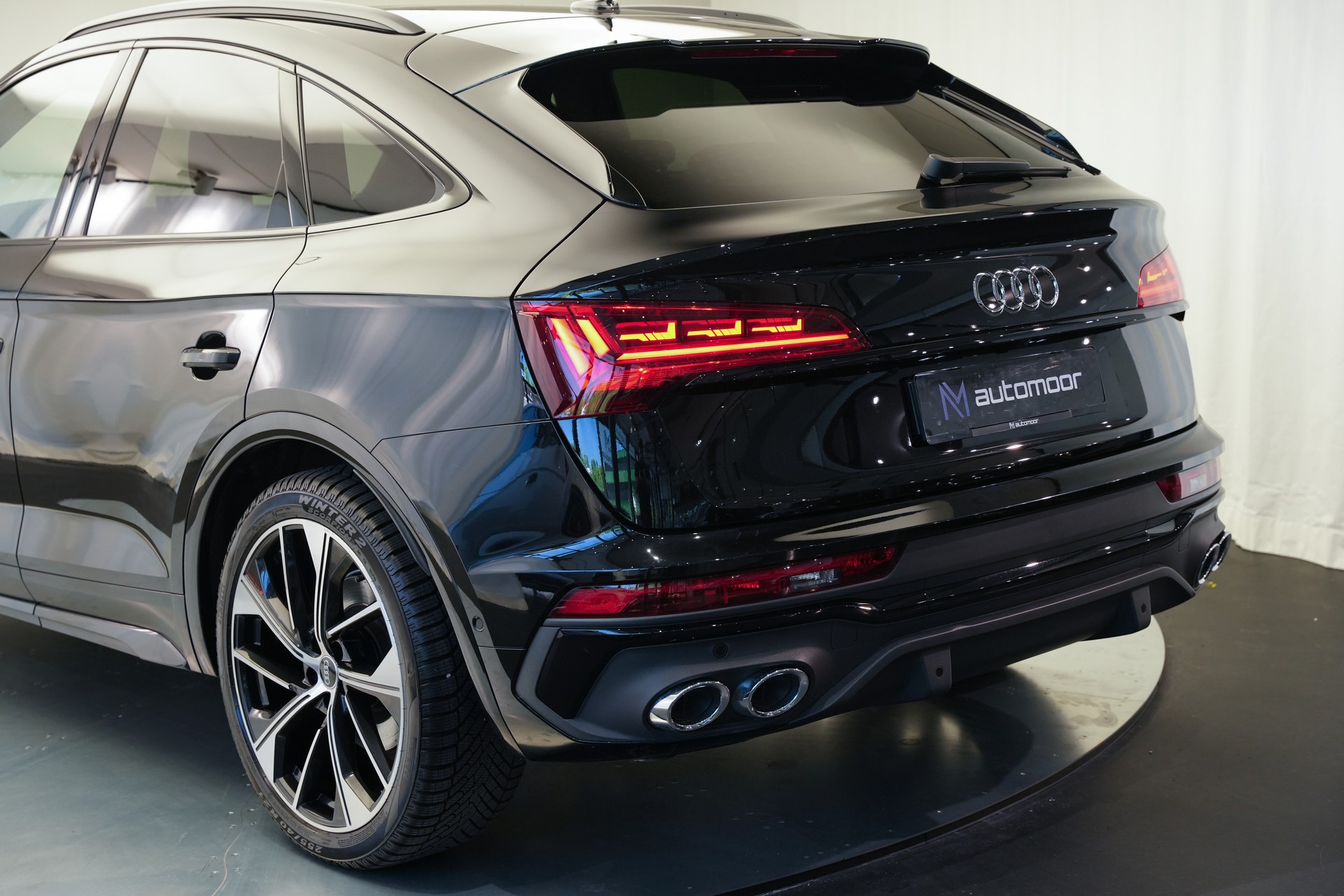 AUDI SQ5 TFSI quattro S-tronic *CH-Fahrzeug* *Panorama* *Luftfahrwerk* *B&O*-image-34