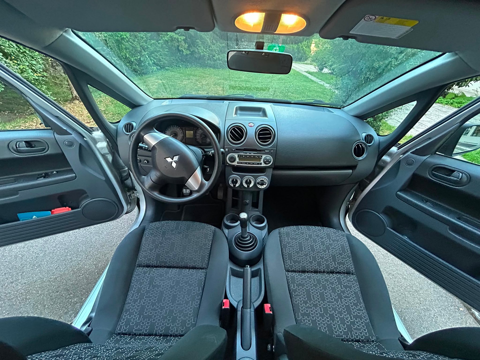 MITSUBISHI 1.3 16V Inform ClearT-image-4