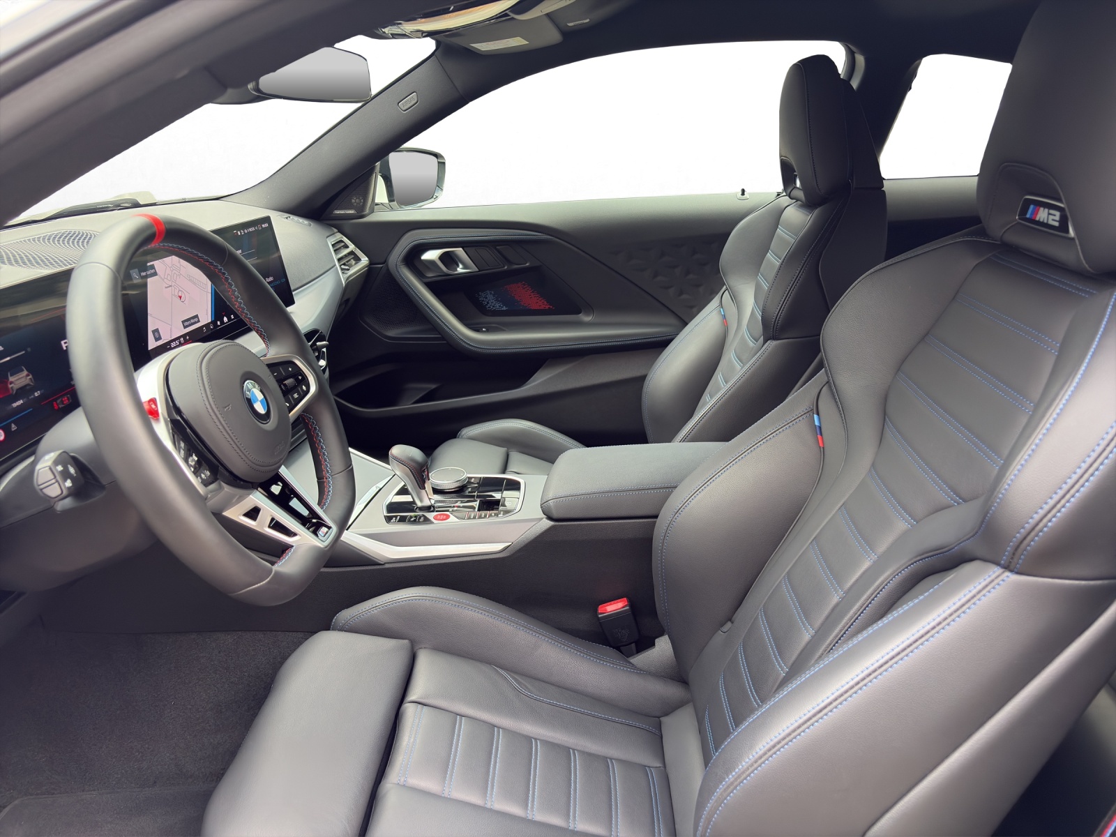 BMW M2 Coupé-image-9