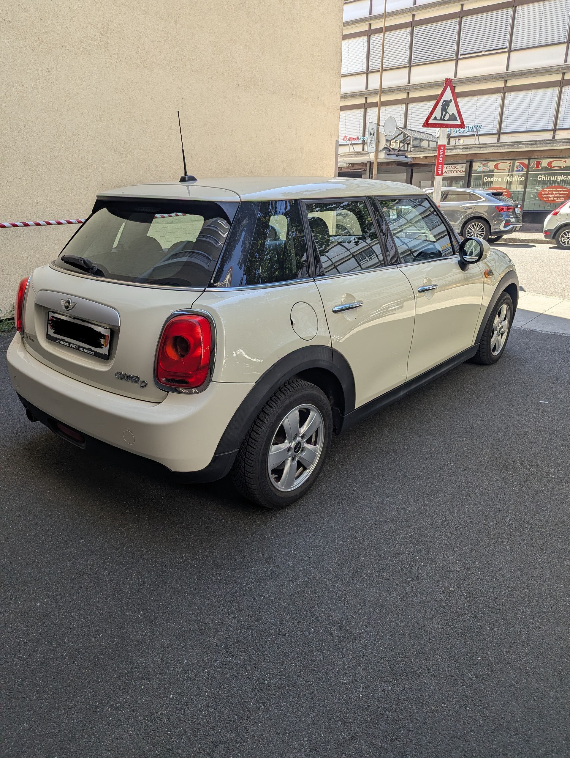 MINI 1.5 D Cooper-image-3