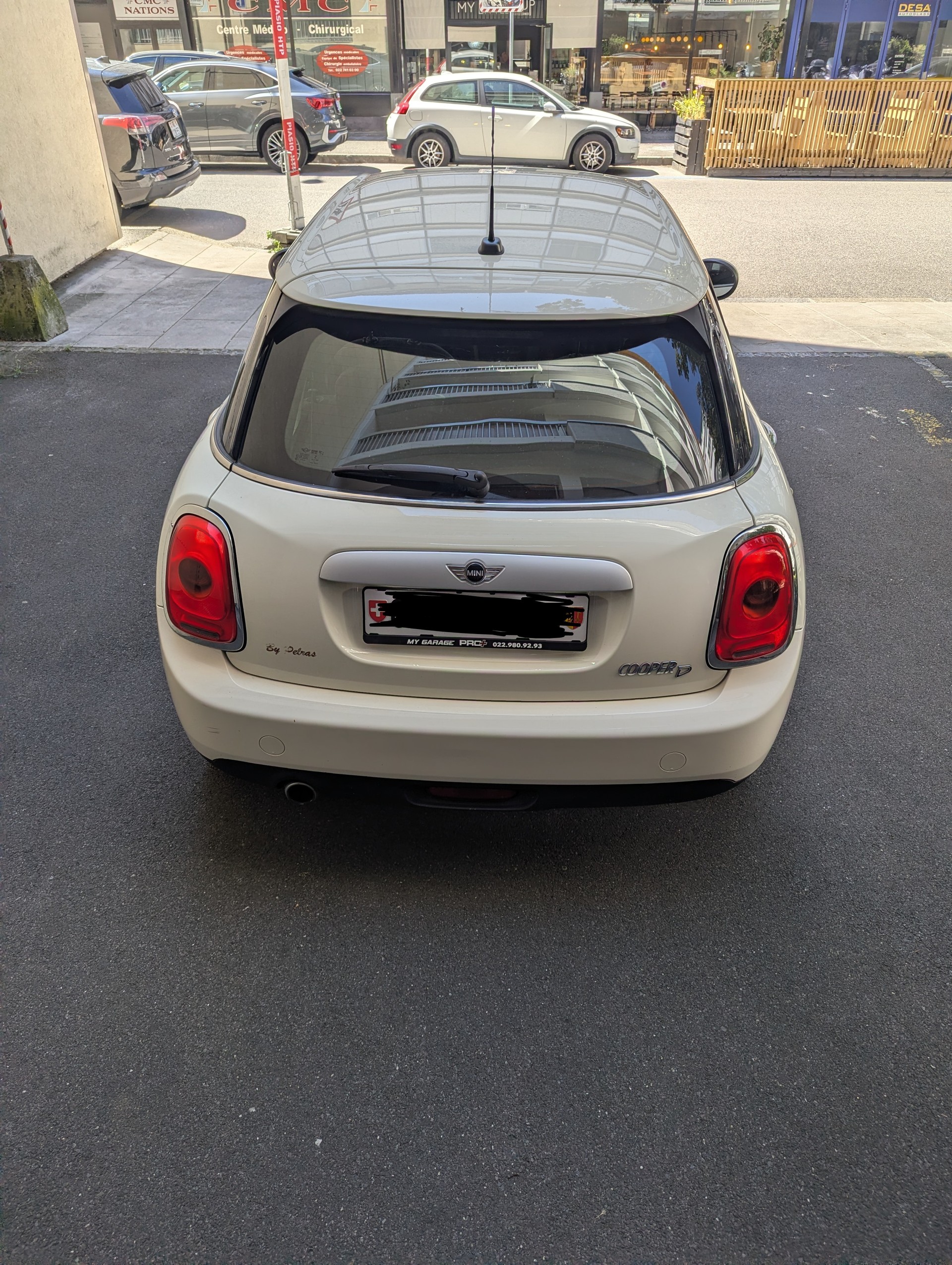 MINI 1.5 D Cooper-image-2