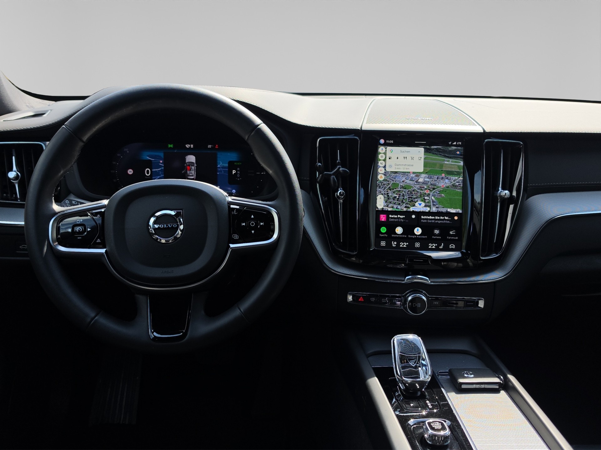 VOLVO XC60 2.0 T8 TE XCENTRIC Black Edition eAWD-image-10