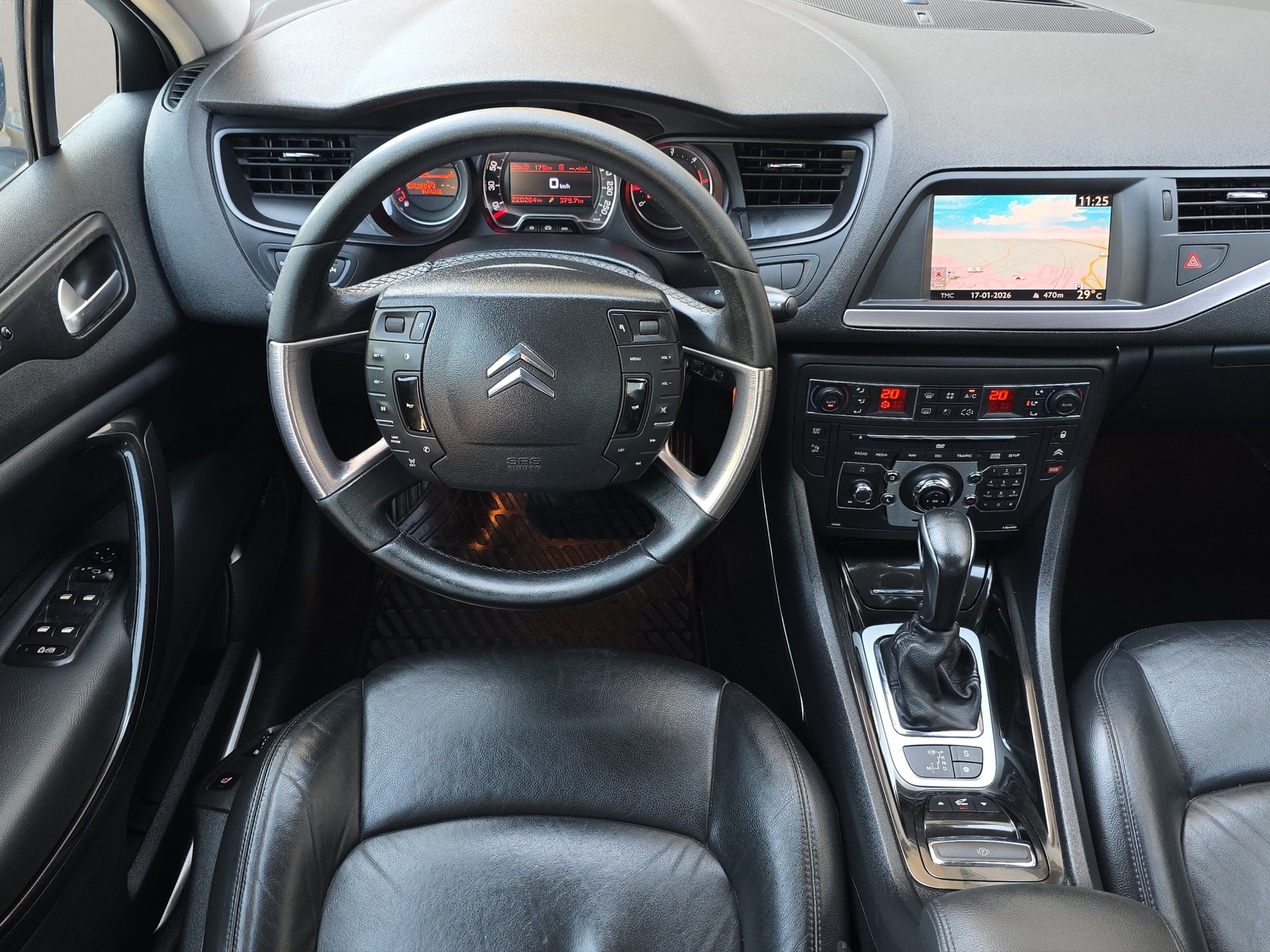 CITROEN C5 Berline 3.0 HDi V6 Exclusive Automatic-image-10