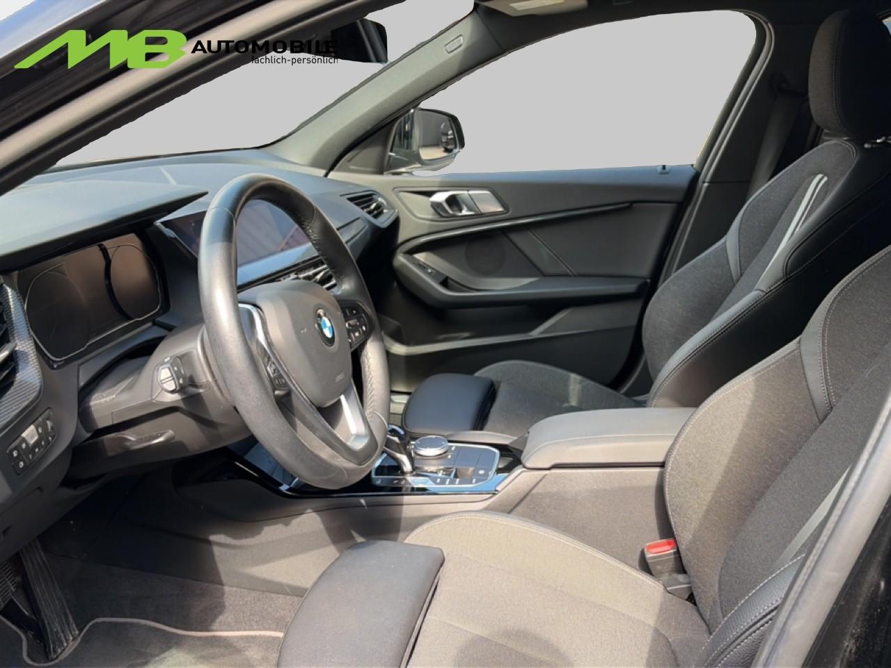 BMW 118d-image-13