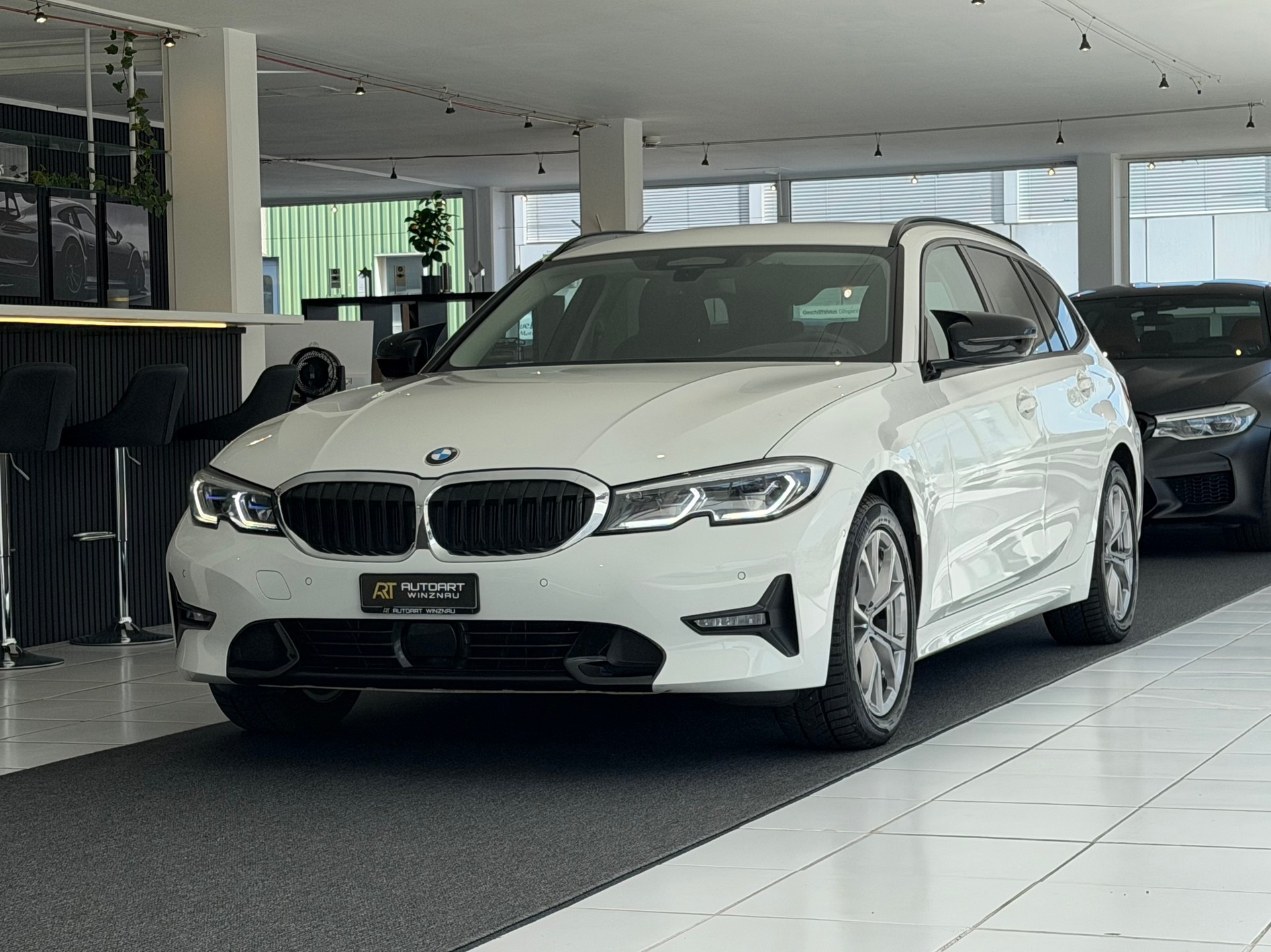 BMW 320d xDrive 48V Touring Sport Line Steptronic**Frisch ab MFK & Service**