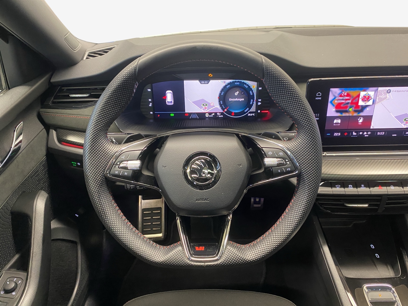 SKODA Octavia Combi 2.0 TSI DSG RS-image-9