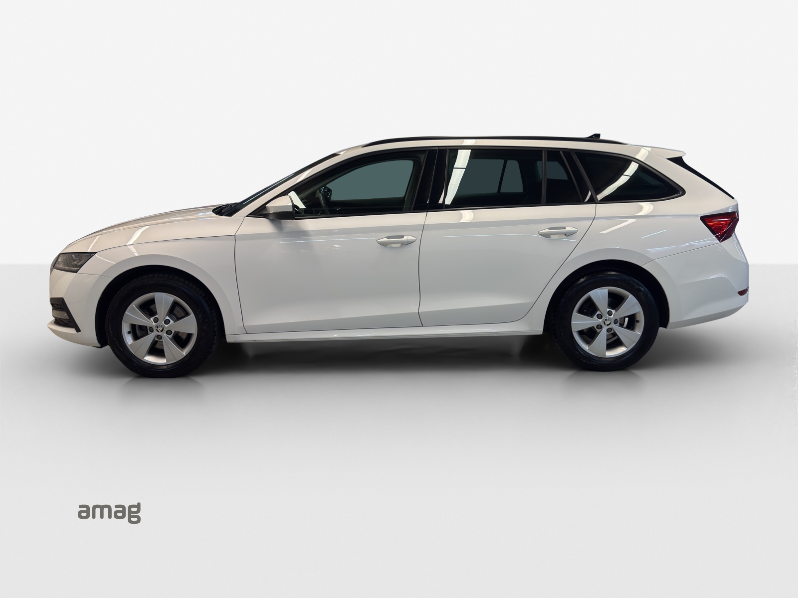 SKODA Octavia Combi 2.0 TDI DSG Ambition-image-1