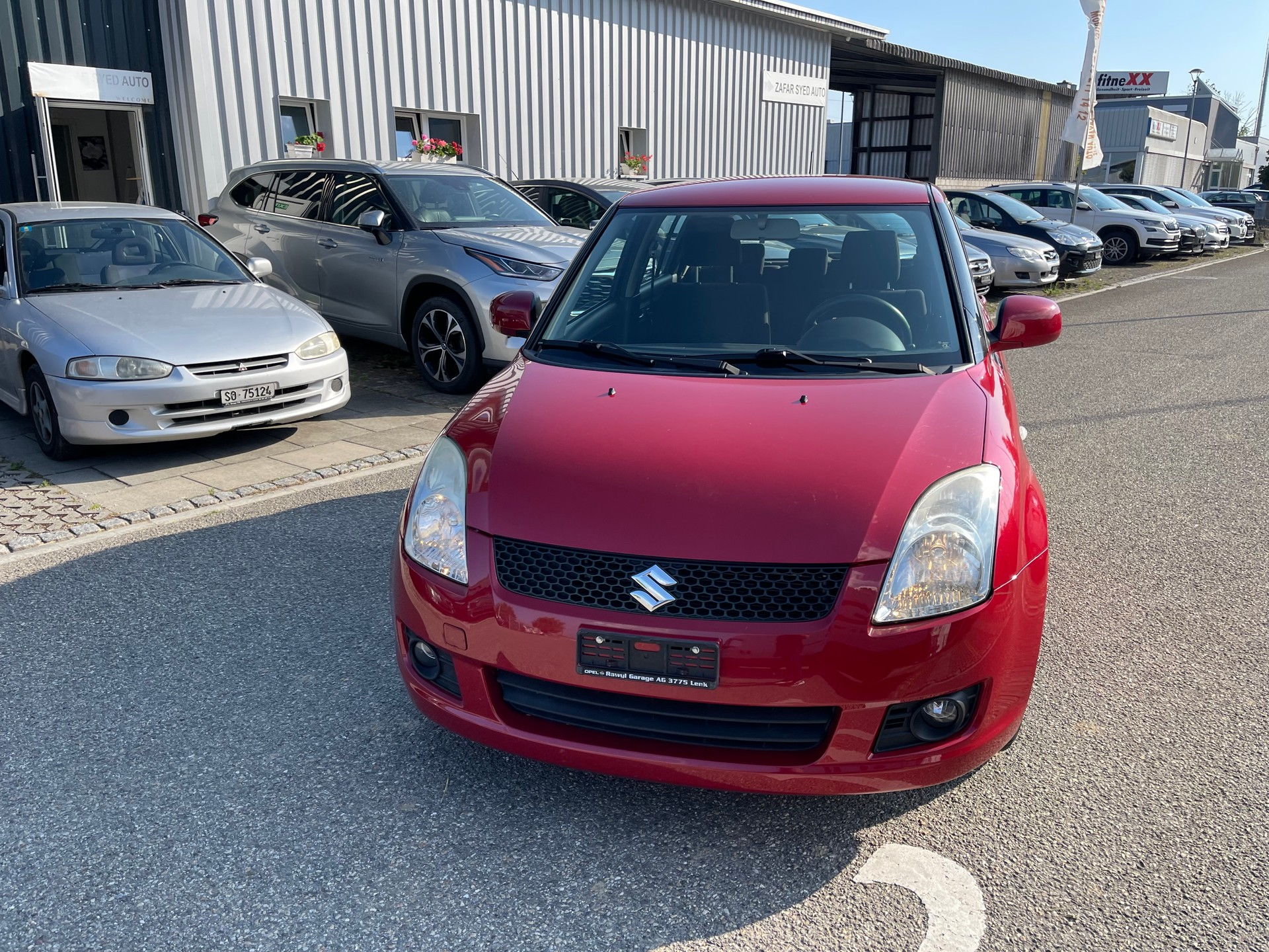 SUZUKI Swift 1.3i 16V GL Top 4x4 ** Frisch Ab MFK: 28.08.2026 ** **-image-1