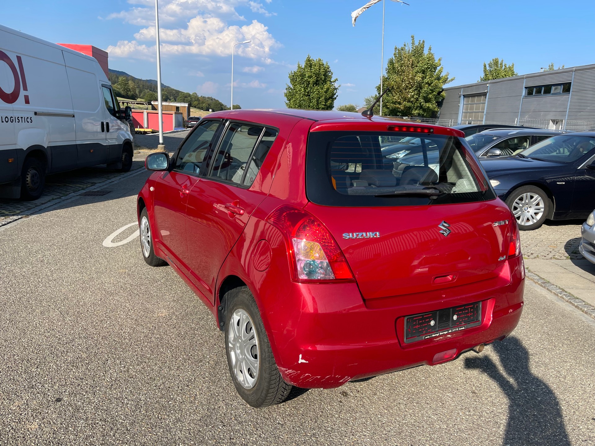 SUZUKI Swift 1.3i 16V GL Top 4x4 ** Frisch Ab MFK: 28.08.2026 ** **-image-3
