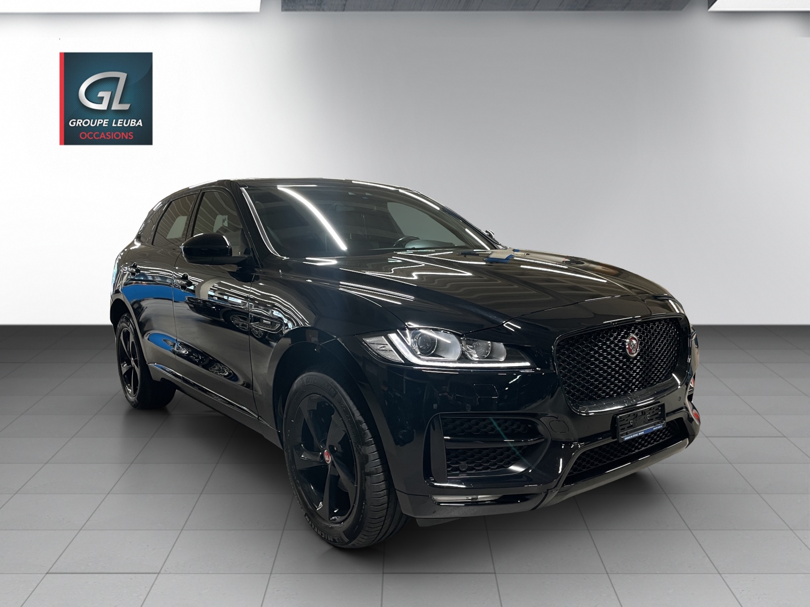 Photo JAGUAR F-PACE F-Pace 2.0d R-Sport AWD Automatik
