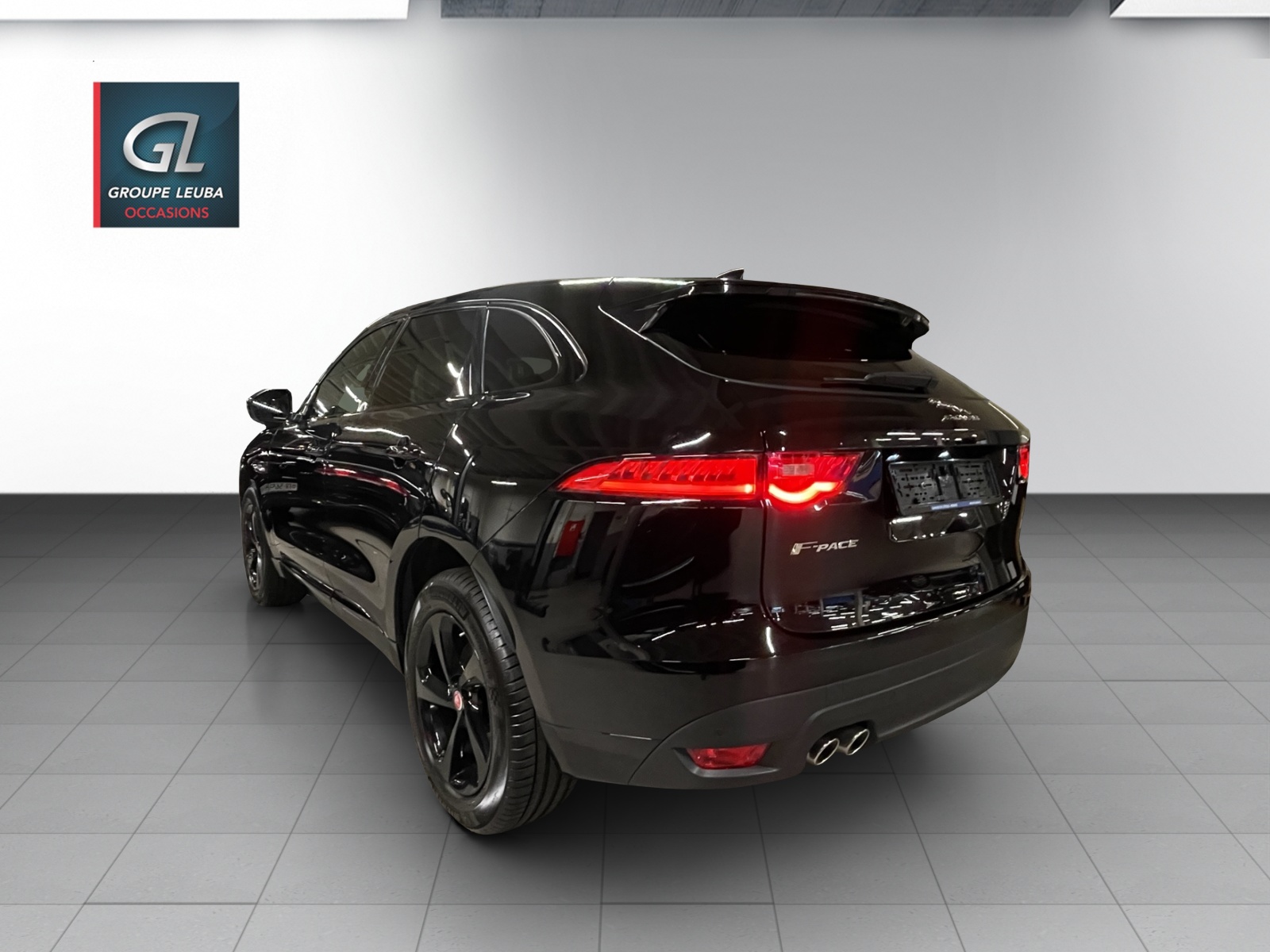 Image JAGUAR F-PACE F-Pace 2.0d R-Sport AWD Automatik
