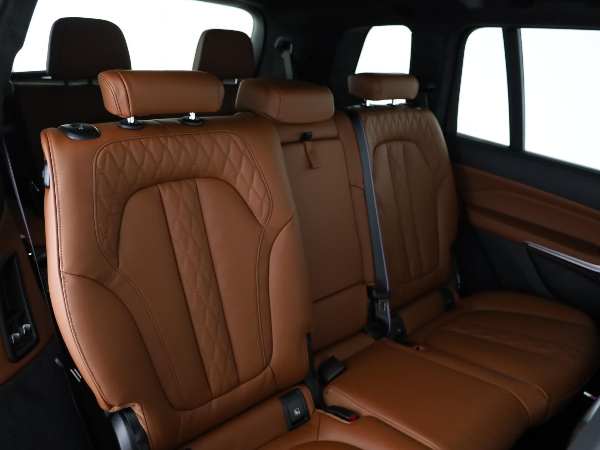 BMW X7 40i xDrive-image-14
