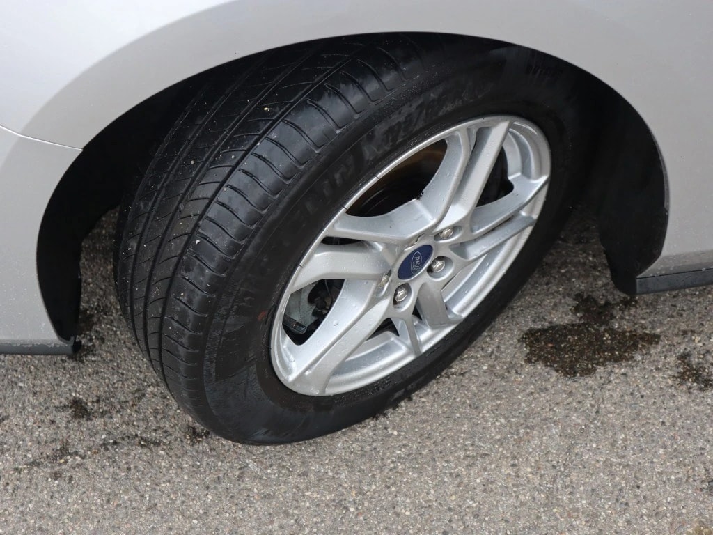 FORD Focus 1.5 TDCi Trend Automatic ** Navigation ** Parc D.Control v+h ** Klimaanlage ** Tempomat **-image-12
