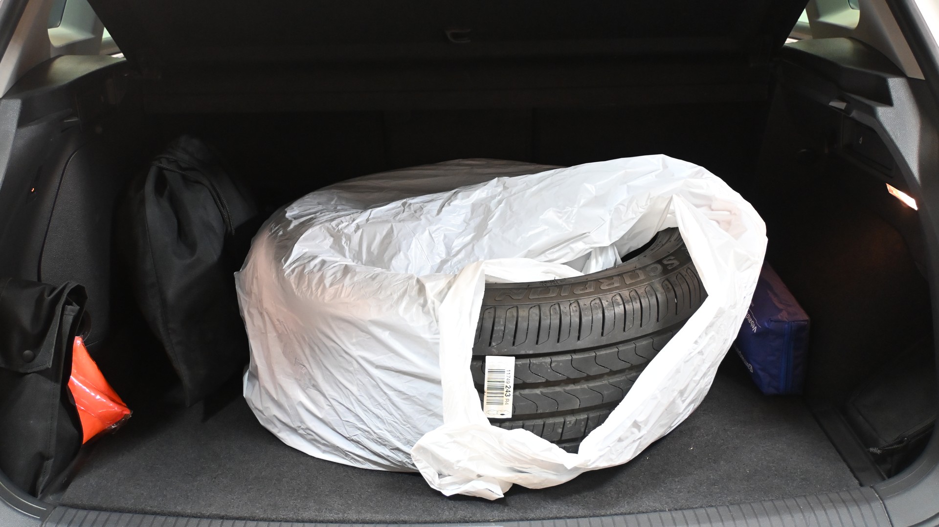 VW Tiguan 1.4TSI PHEV Elegance DSG-image-6