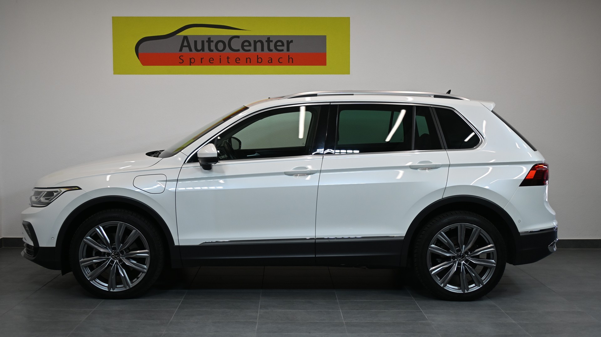 VW Tiguan 1.4TSI PHEV Elegance DSG-image-14