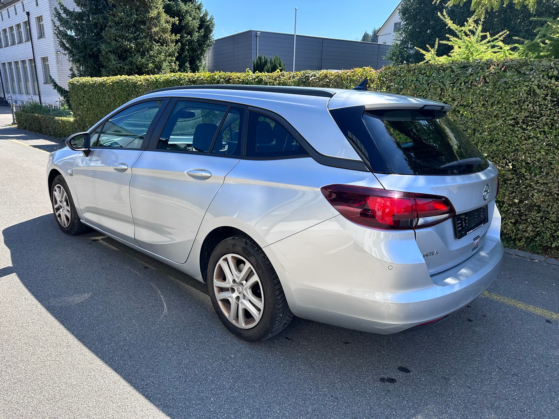 OPEL Astra Sports Tourer 1.6 CDTi ecoF Excellence Autom-image-2