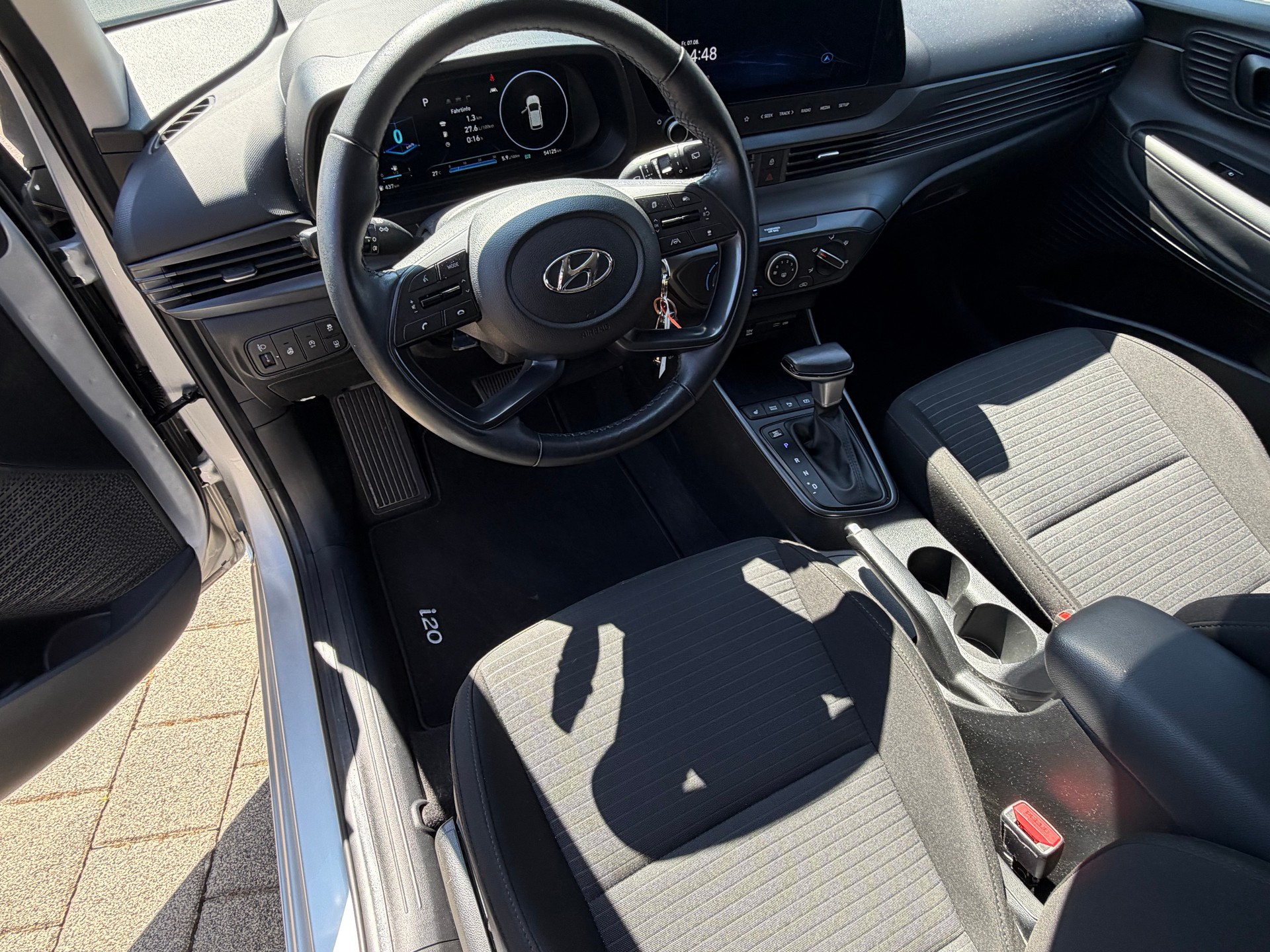 HYUNDAI i20 1.0 T-GDi Amplia 48V MH DCT-image-6