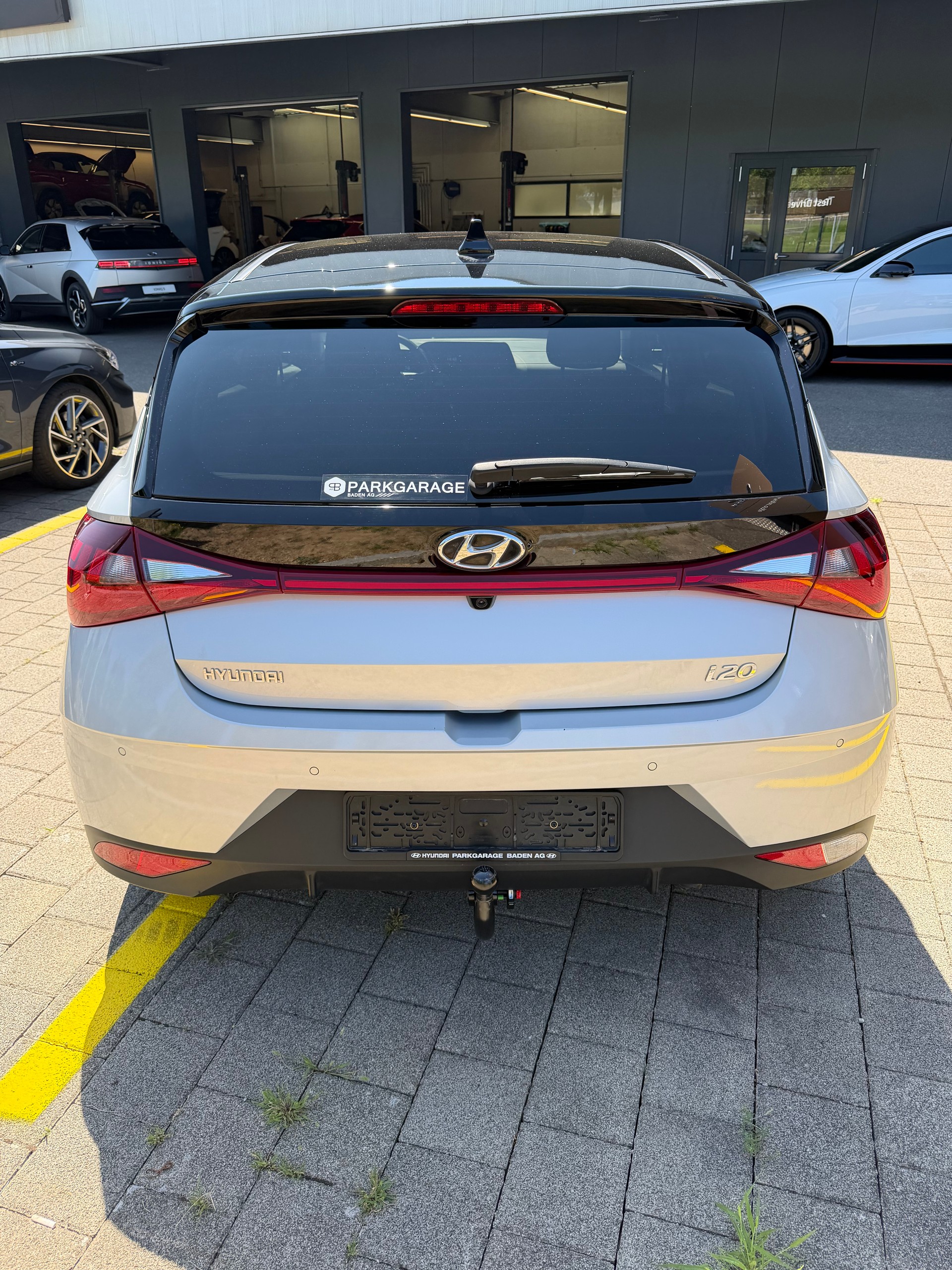 HYUNDAI i20 1.0 T-GDi Amplia 48V MH DCT-image-3