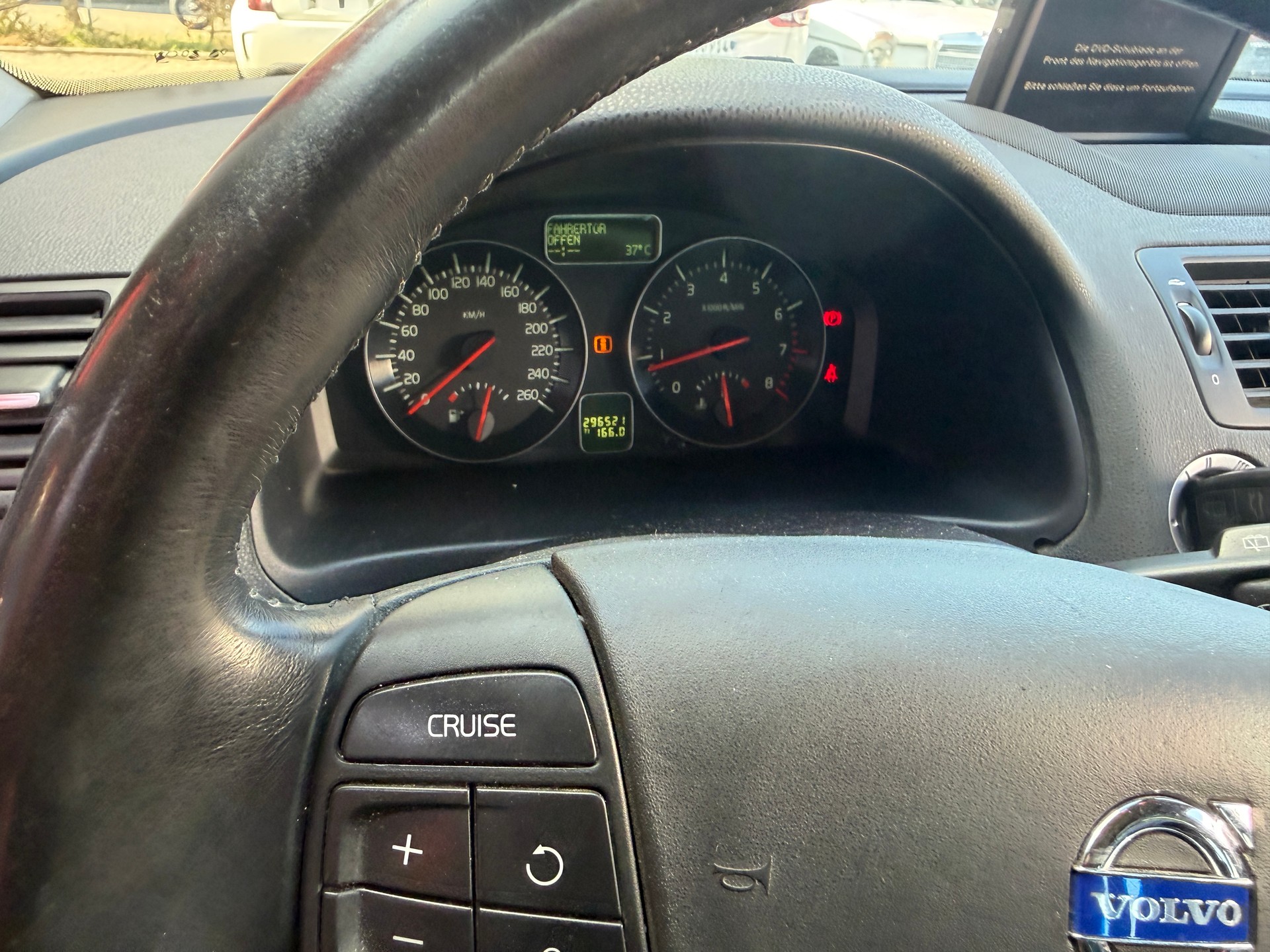 VOLVO V50 T5 AWD Momentum-image-8