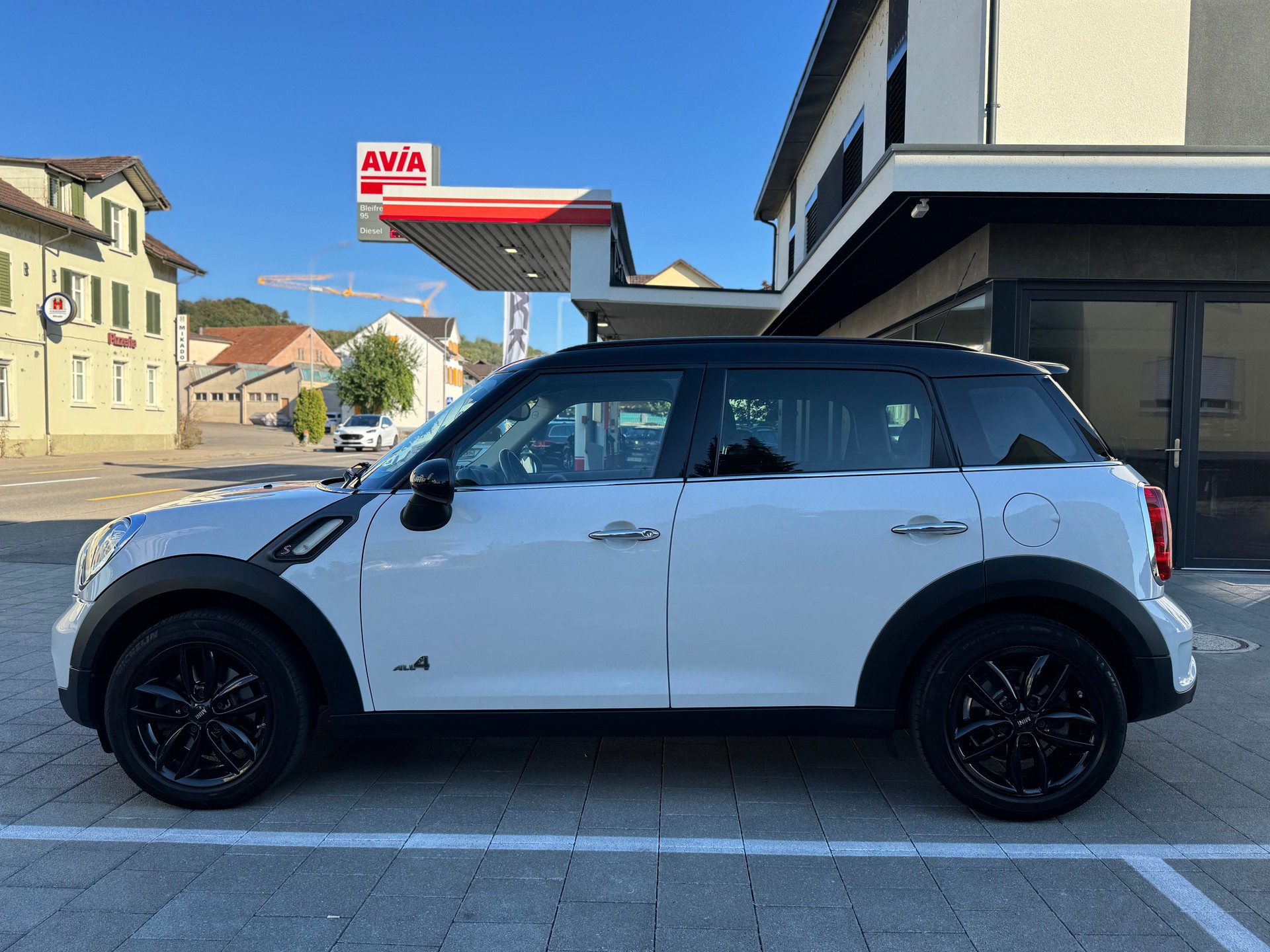 MINI Countryman Cooper S ALL4-image-1