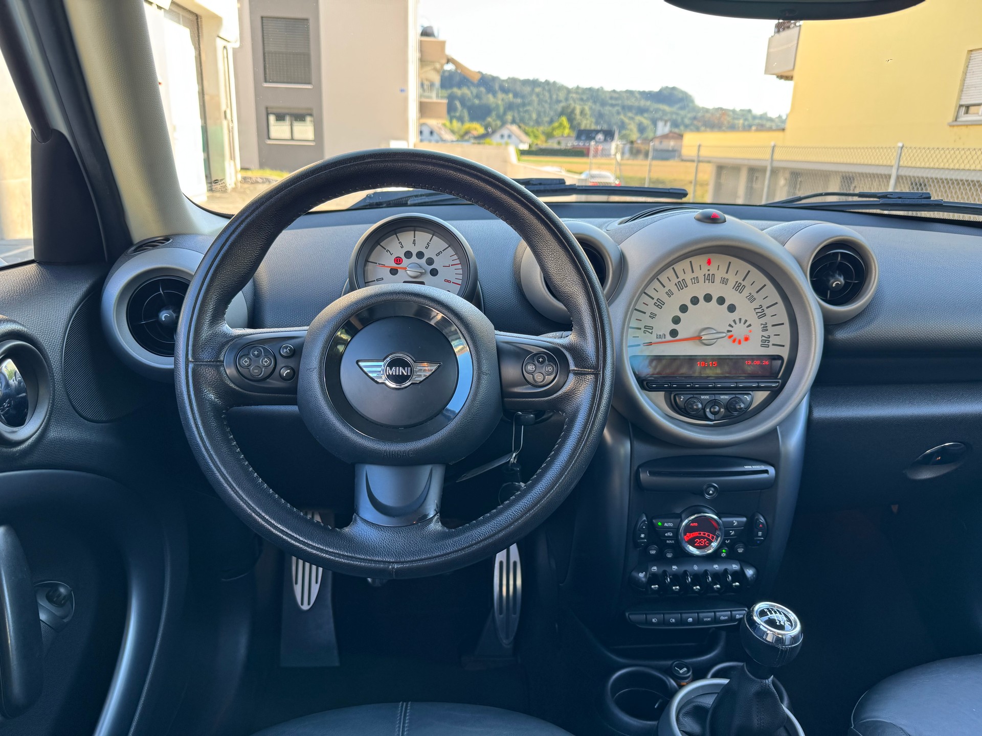 MINI Countryman Cooper S ALL4-image-10