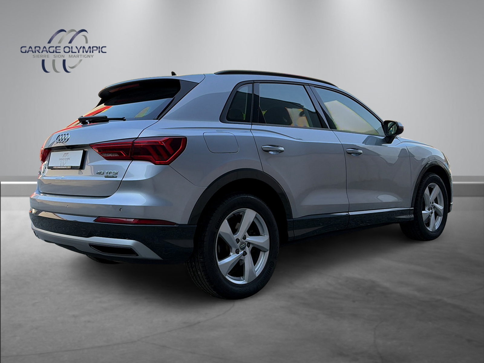 AUDI Q3 40 TFSI advanced quattro S-tronic-image-11