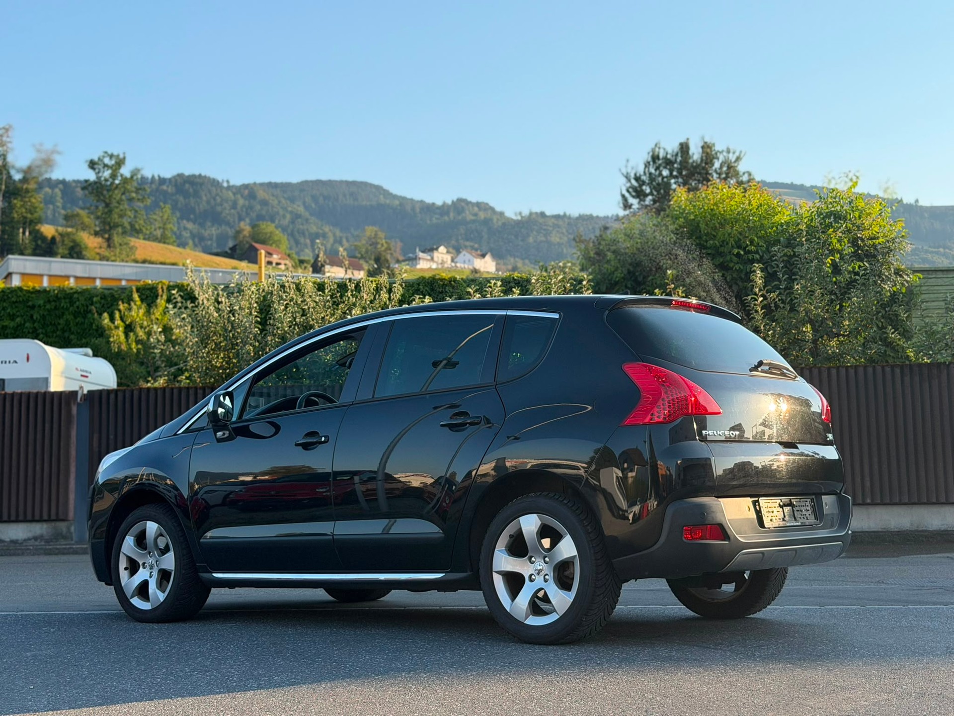 PEUGEOT 3008 1.6 16V T Sport Pack Tiptronic-image-3