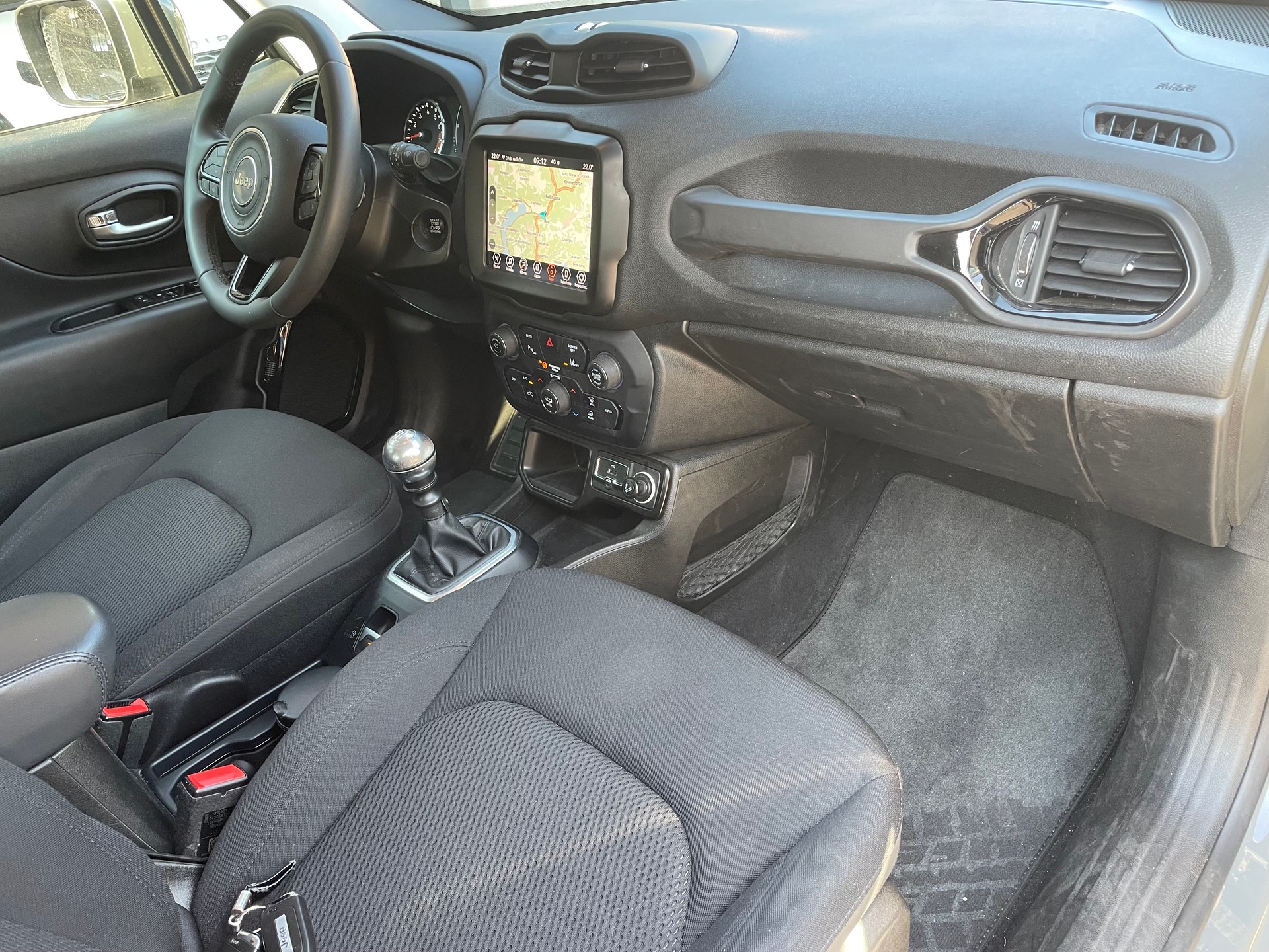 JEEP Renegade 1.0 Turbo Night Eagle-image-11