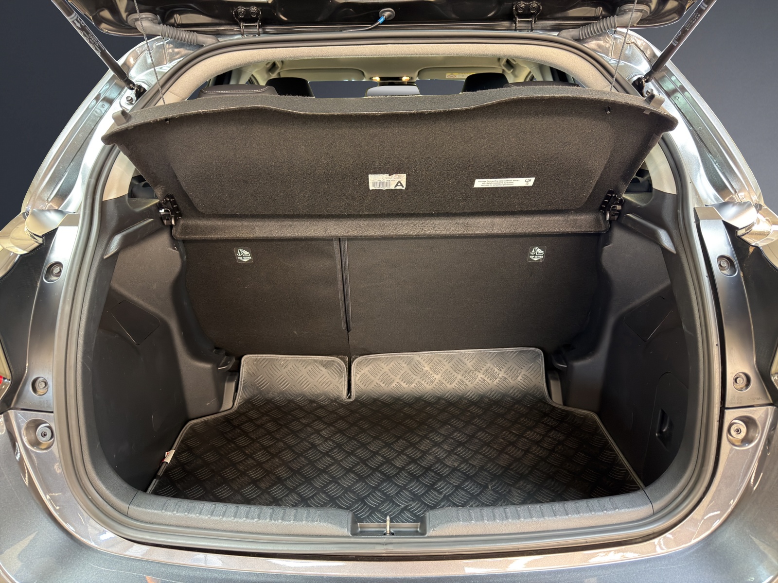 MAZDA 2 Hybrid Select-image-17