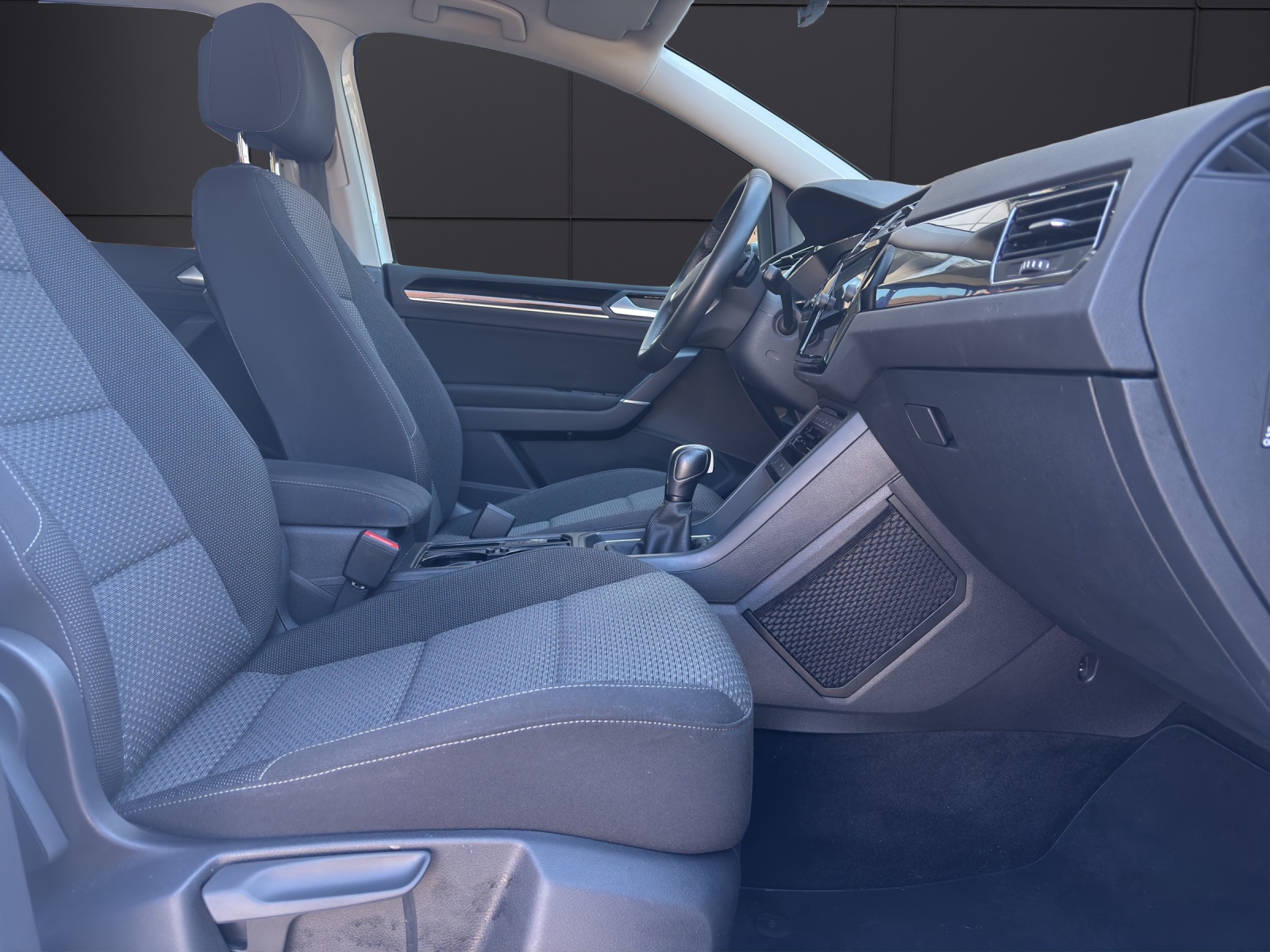 VW Touran 2.0 TDI BlueMotion Technology Comfortline DSG-image-9