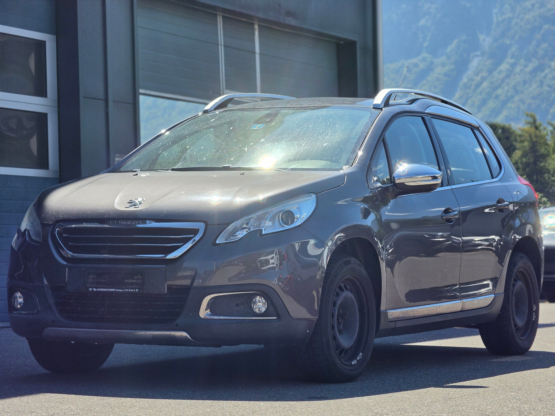PEUGEOT 2008 1.2 PureTech Féline-image-2