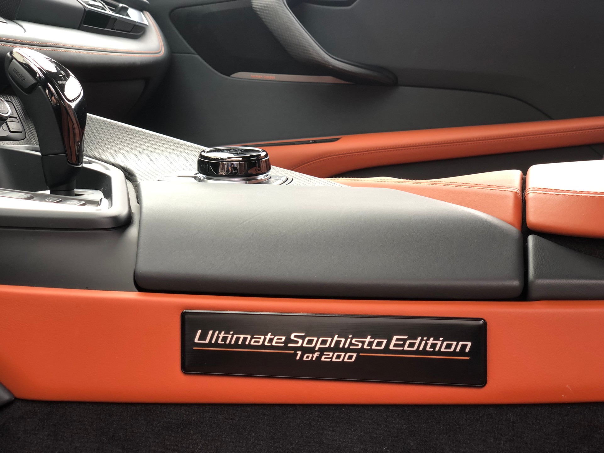 BMW i8 Ultimate Sophisto Edition 1 of 200-image-3