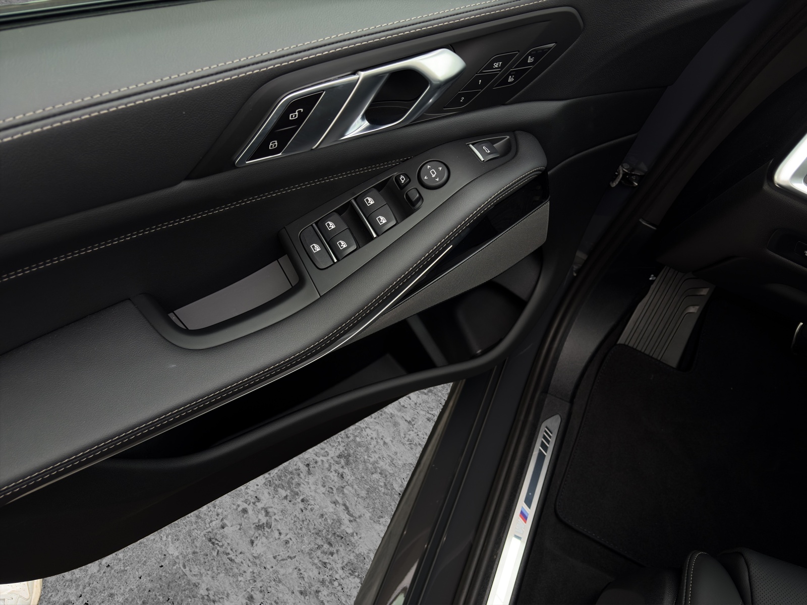 BMW X5 xDrive40d-image-11