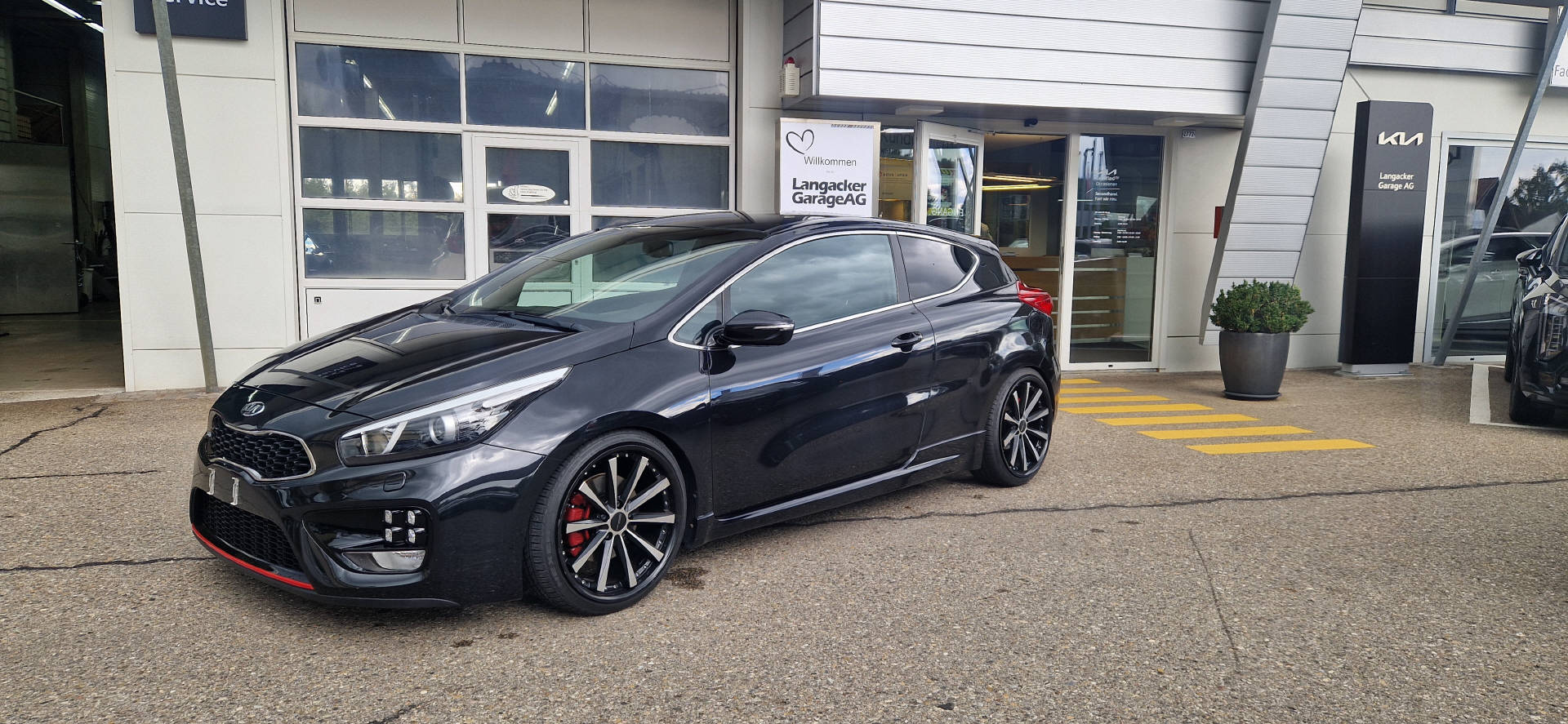 KIA Pro_Ceed 1.6 GDi Turbo GT-image-1