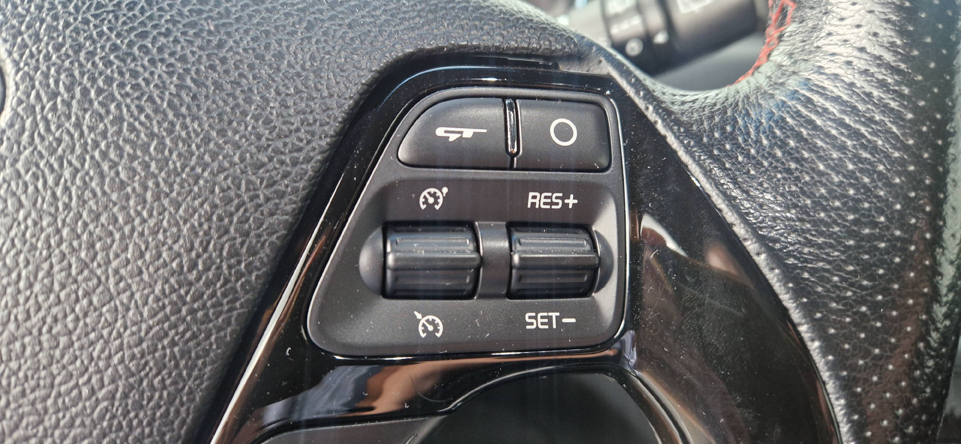 KIA Pro_Ceed 1.6 GDi Turbo GT-image-8