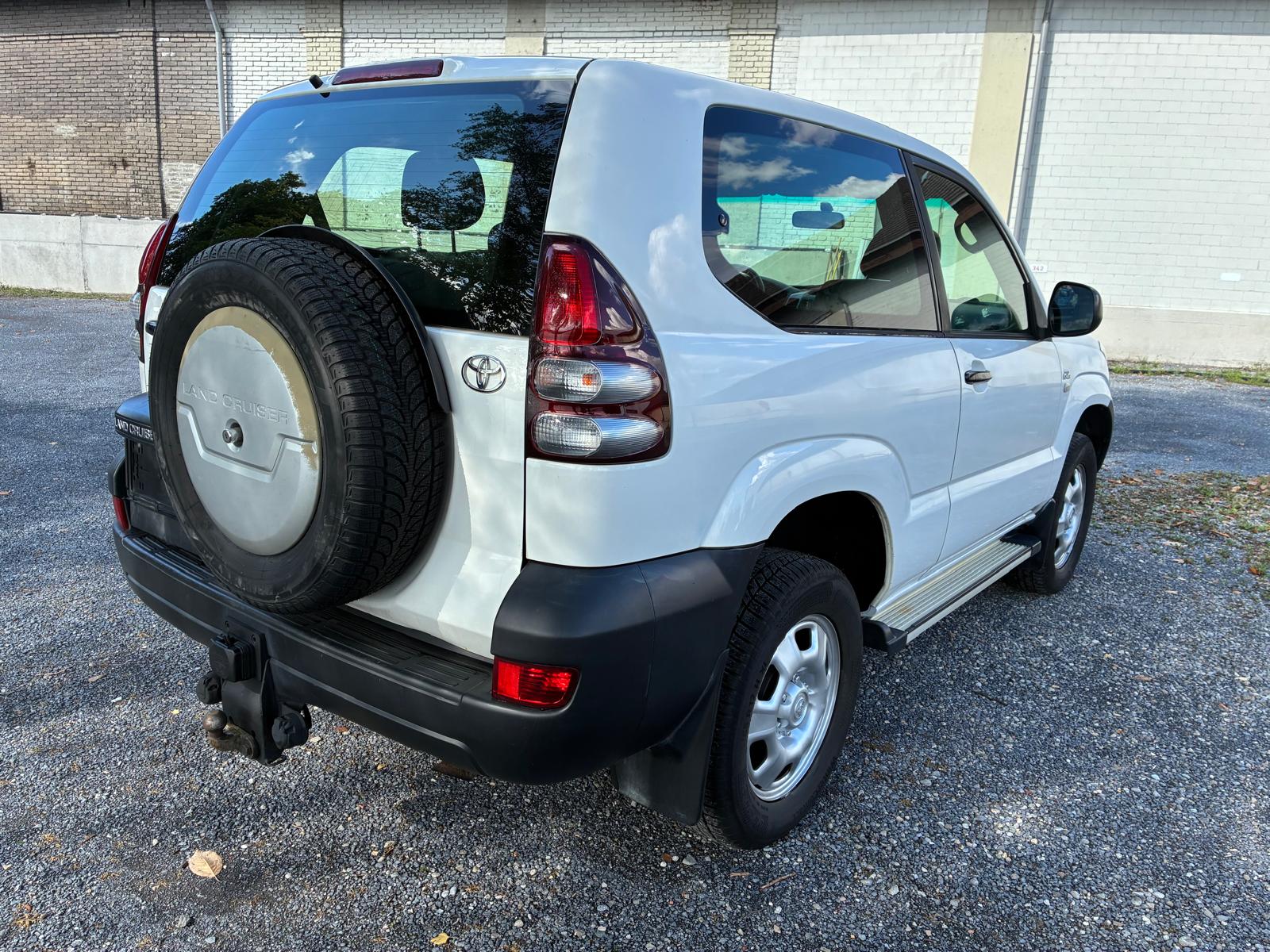 TOYOTA Land Cruiser 3.0 TD Linea Terra-image-12