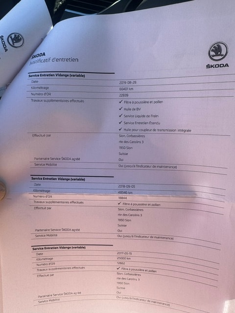 SKODA Octavia Combi 1.8 TSI Swiss Edition 4x4 DSG-image-15