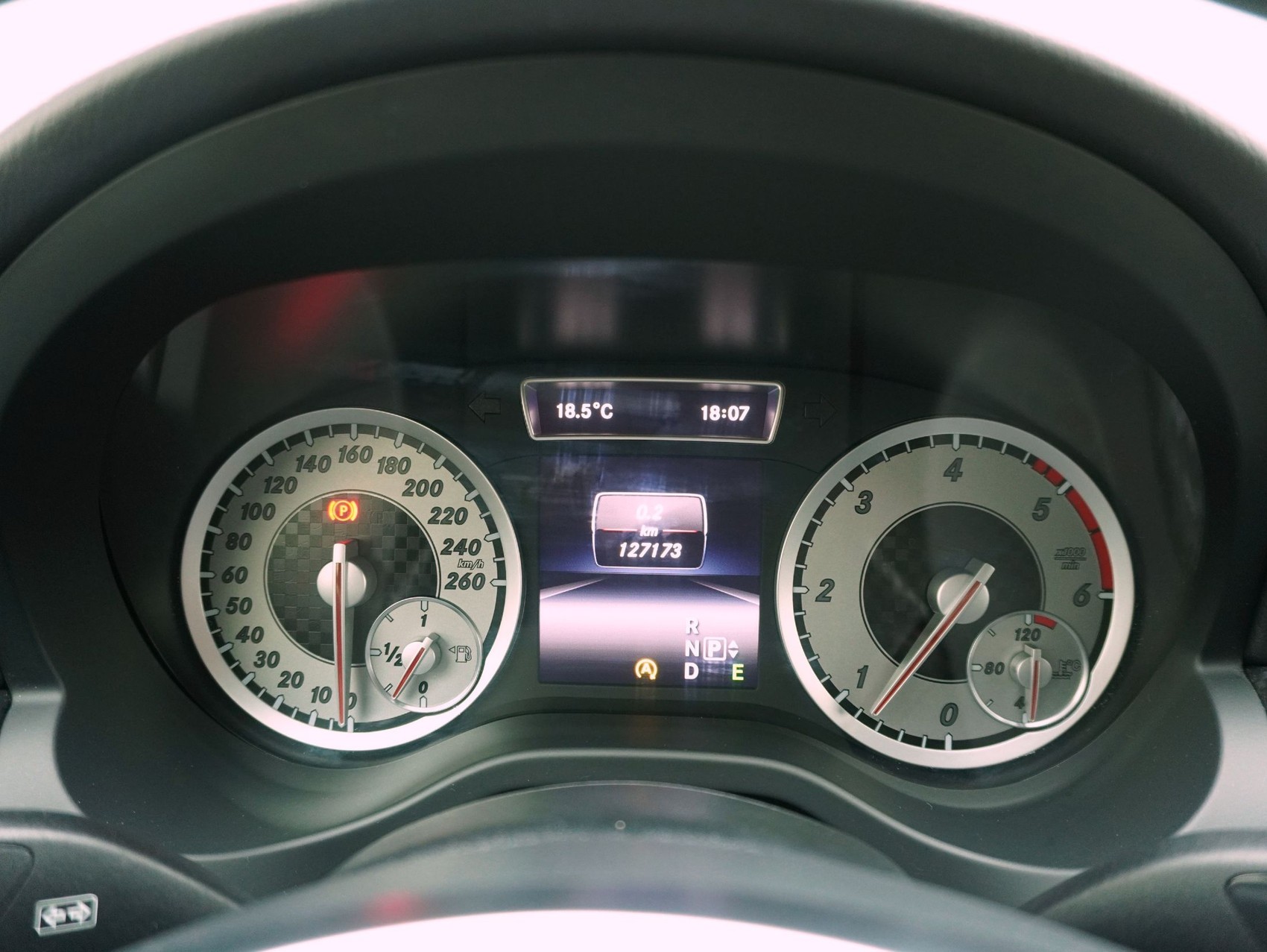 MERCEDES-BENZ A-Klasse A 220 CDI AMG Line 4matic-image-14