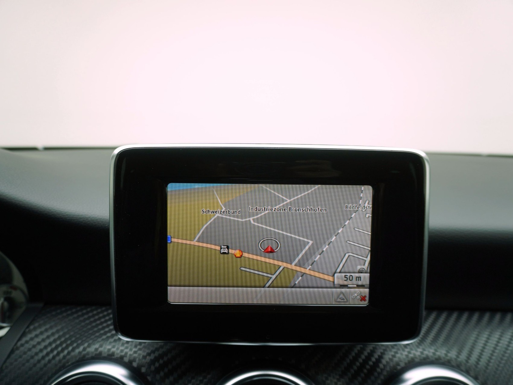 MERCEDES-BENZ A-Klasse A 220 CDI AMG Line 4matic-image-17
