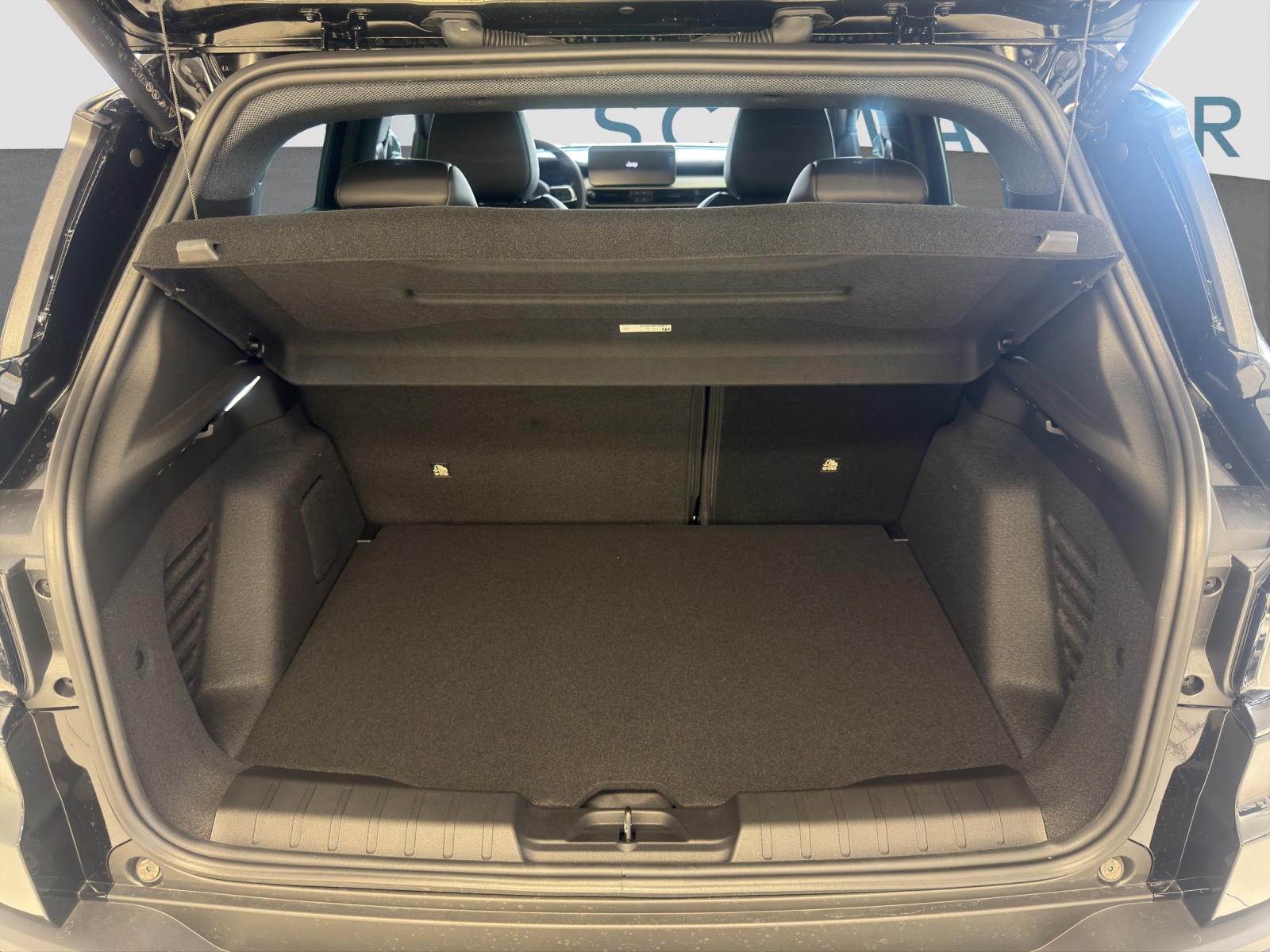 JEEP AVENGER 1.2 MHEV 85th Anniv-image-6