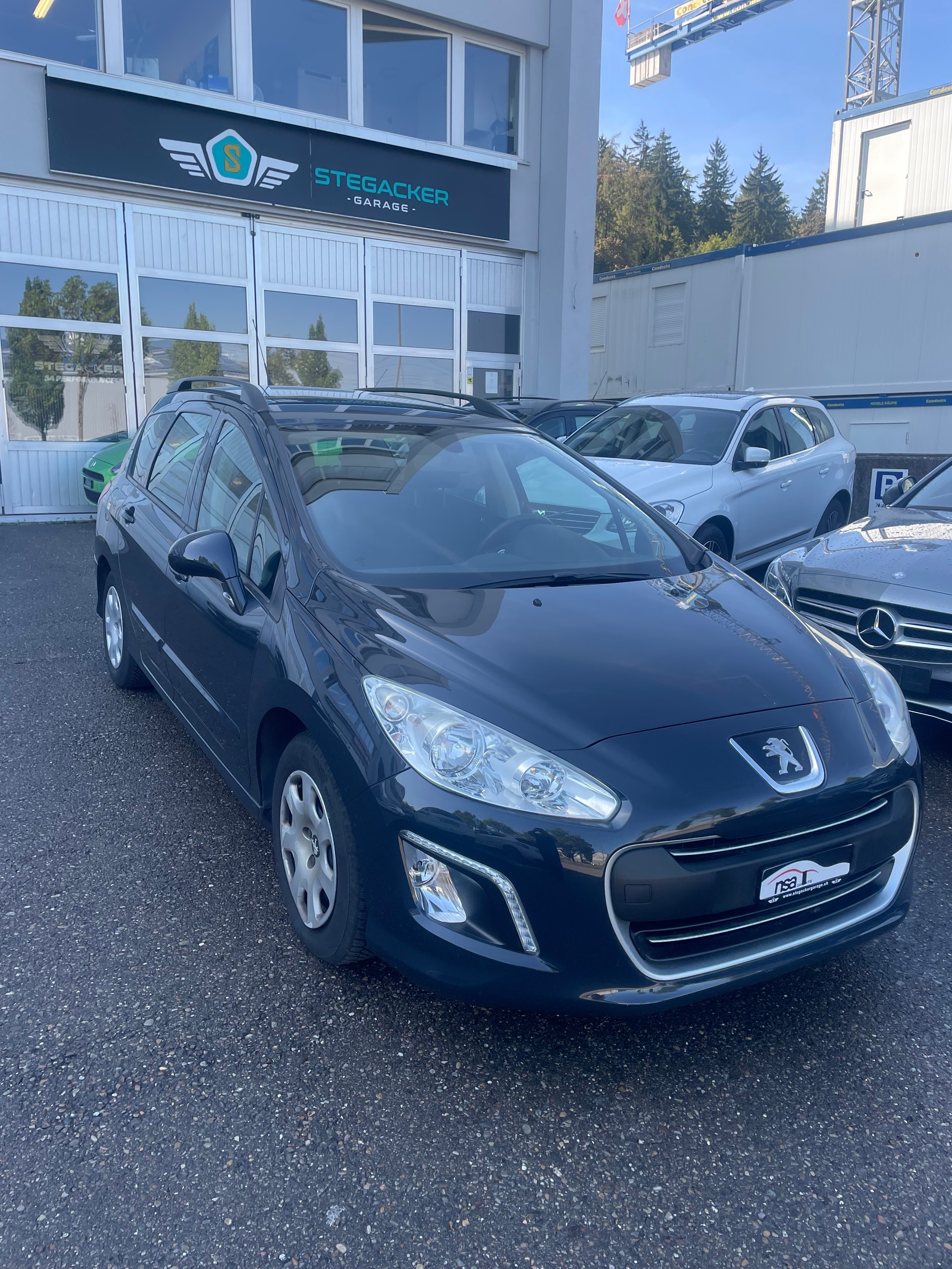 PEUGEOT 308 SW 1.6 HDI Allure EGS6-image-2