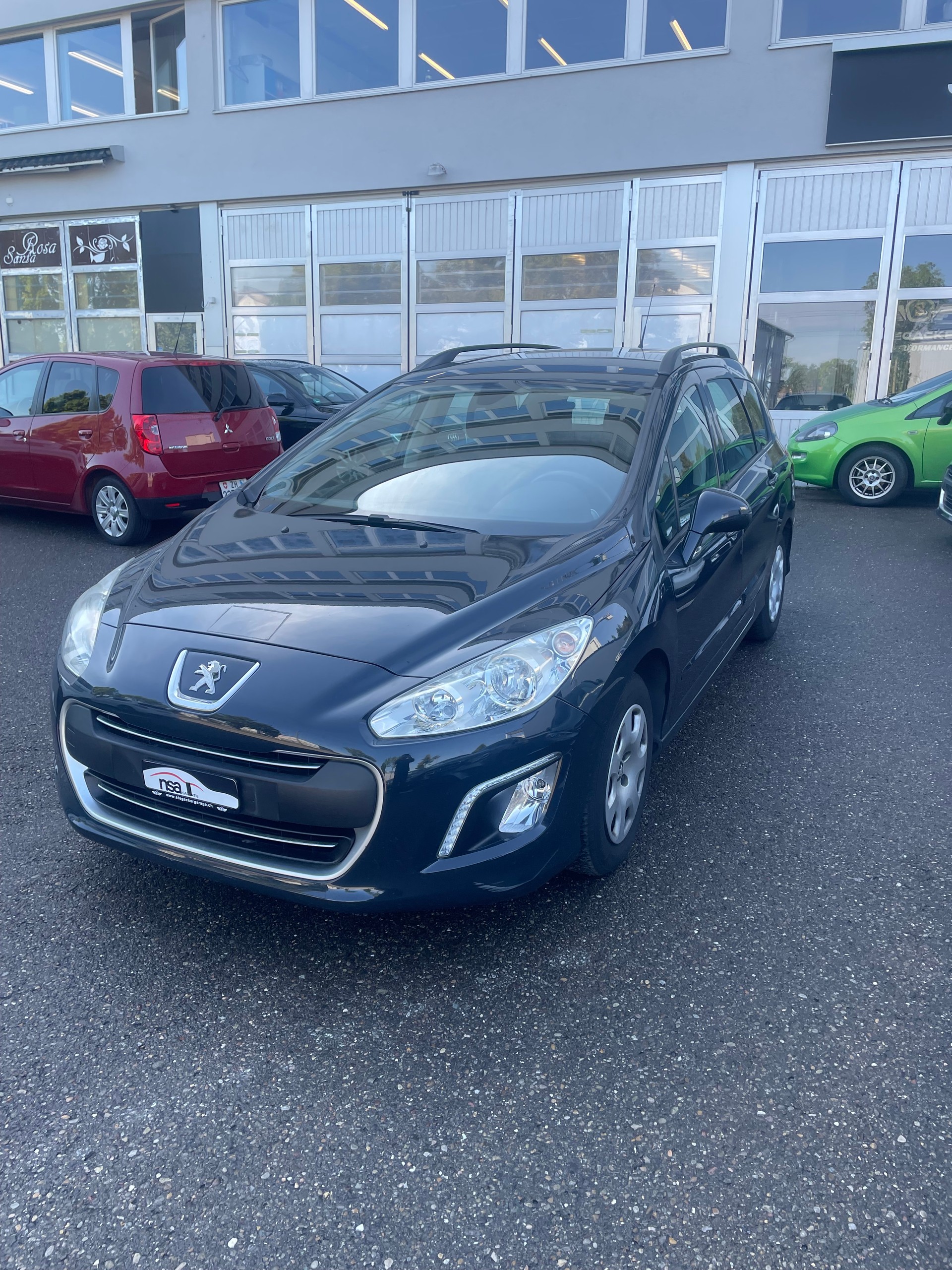PEUGEOT 308 SW 1.6 HDI Allure EGS6-image-1