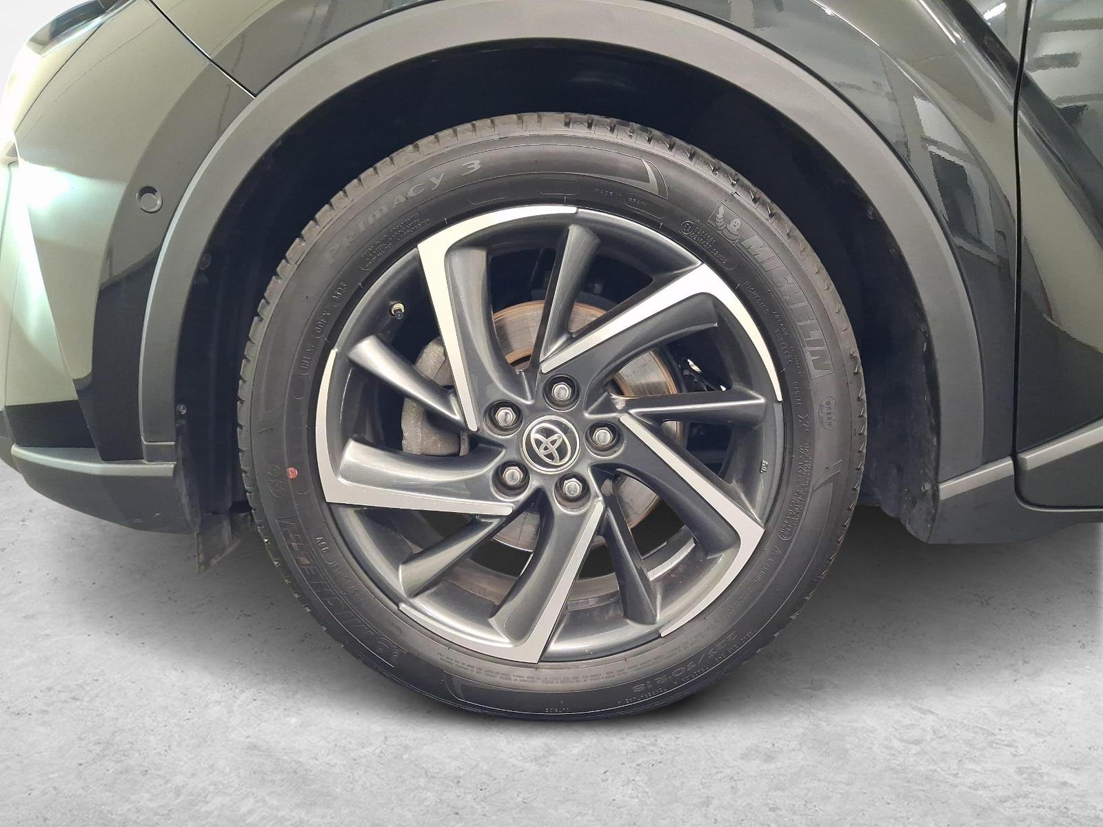 TOYOTA C-HR 2.0 VVTi HSD Move-image-14
