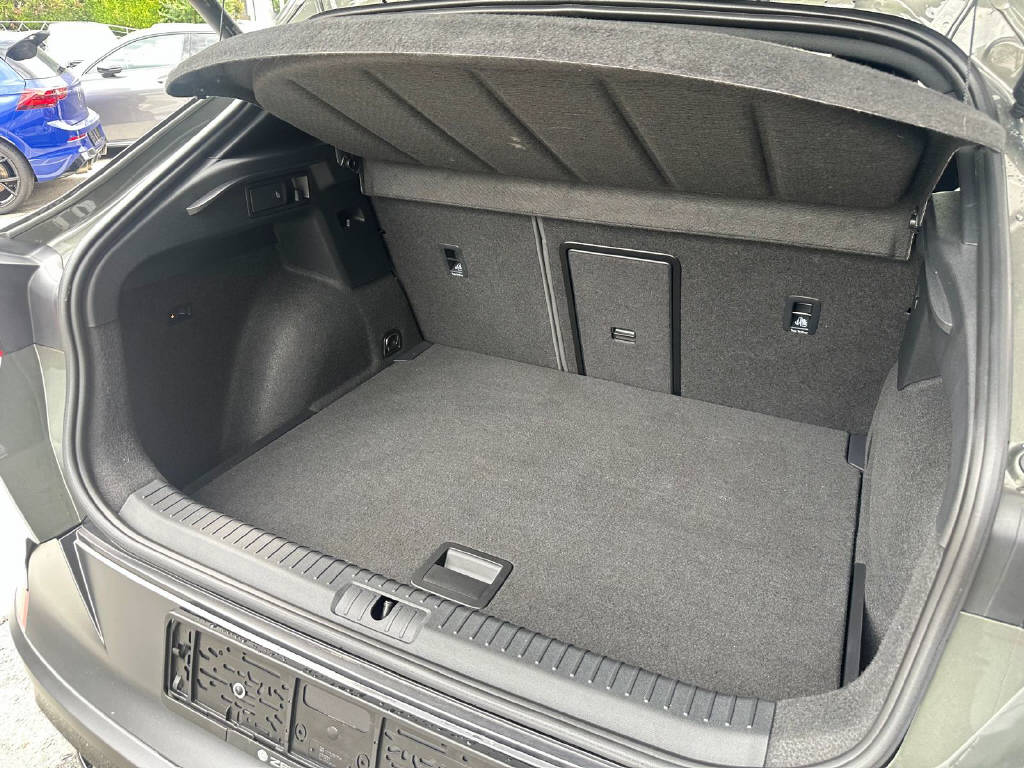 CUPRA Formentor 2.0 TSI VZ Tribe Edition DSG (CH)-image-13