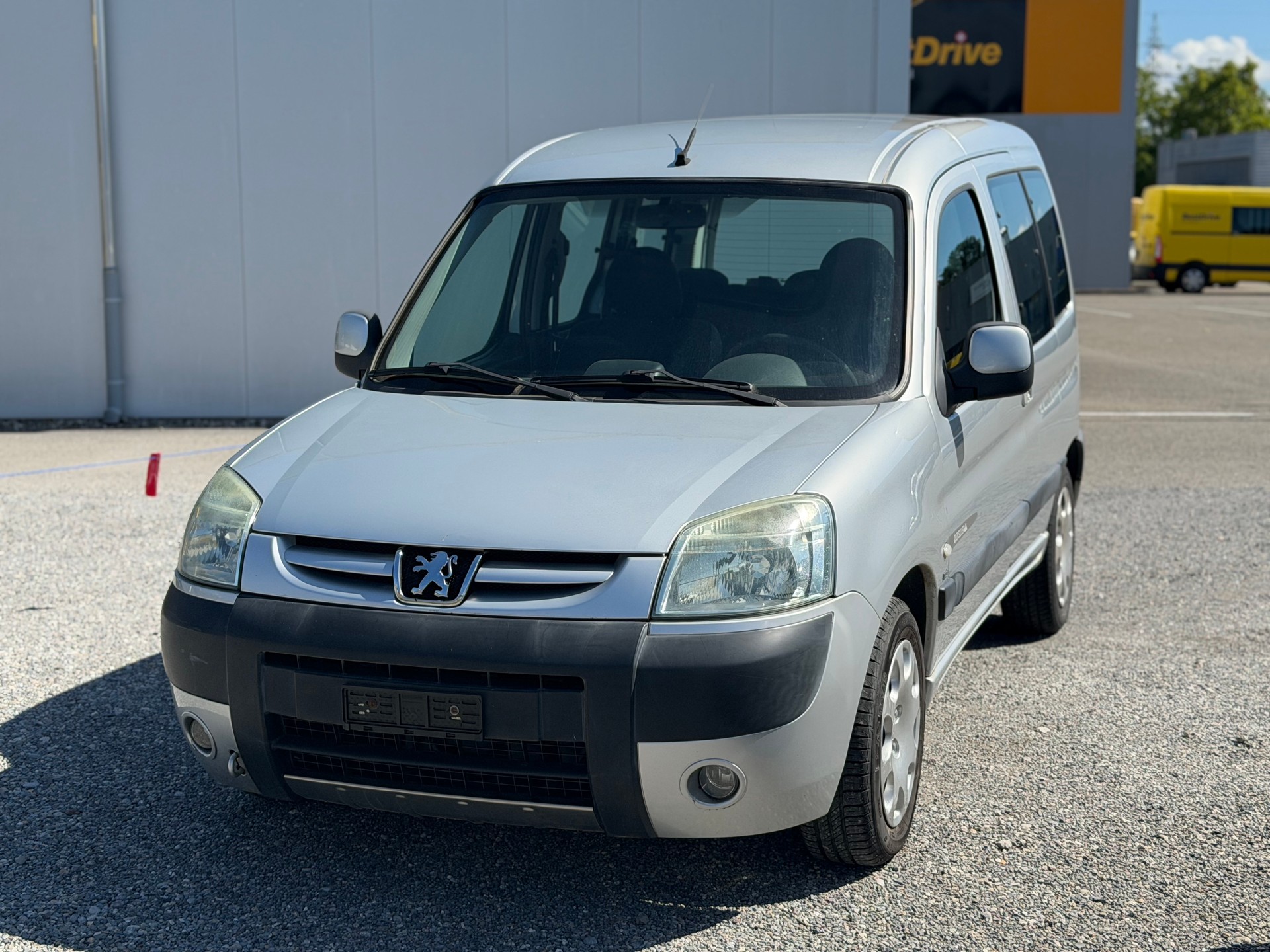 PEUGEOT Partner 2.0 HDI Quiksilver-image-2
