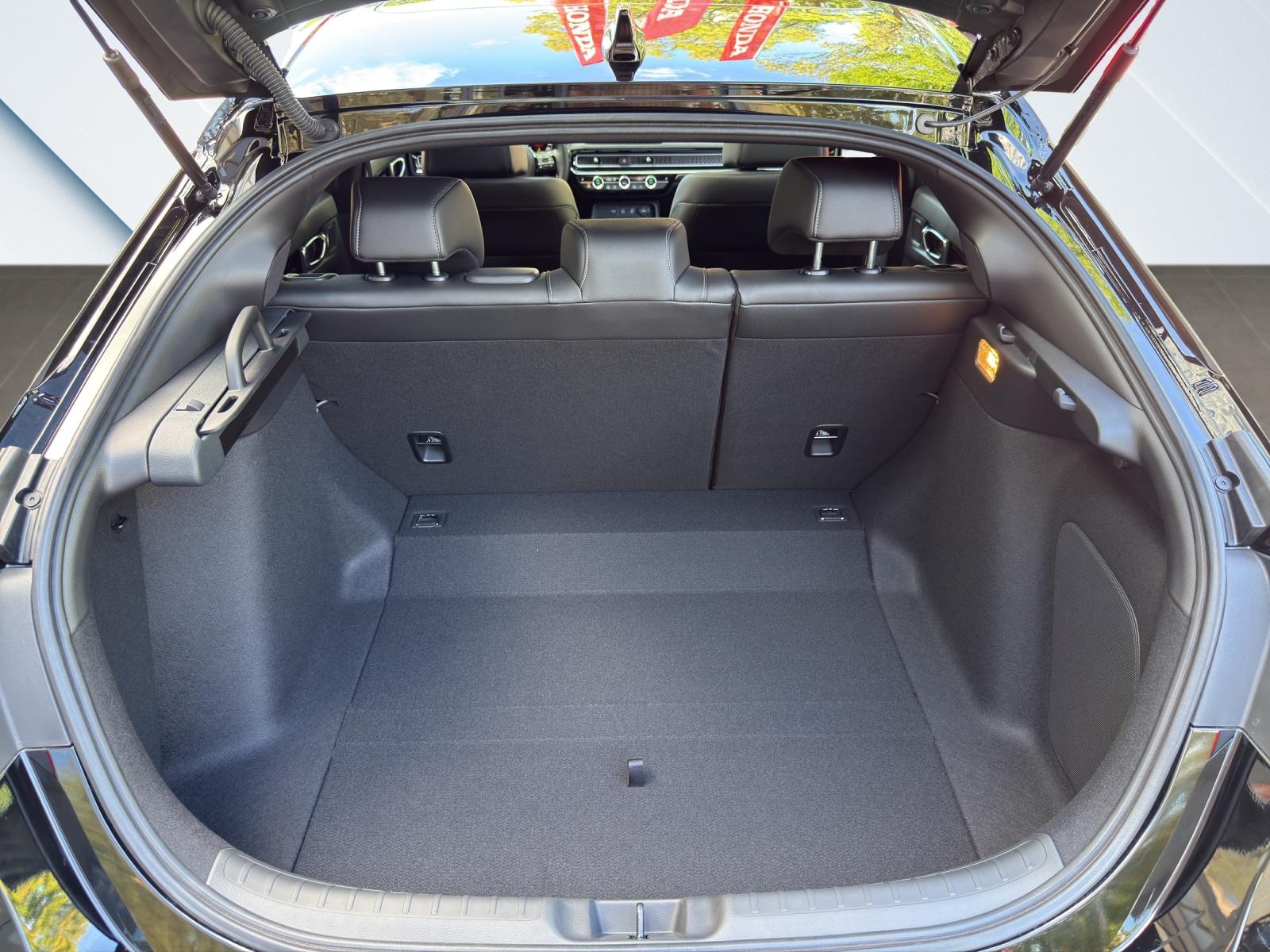 HONDA Civic 2.0 i-MMD Advance Model 2027, Leasing Aktion 1.9 %, inkl. GRATIS Winterräder in Wert von 1600.--image-14