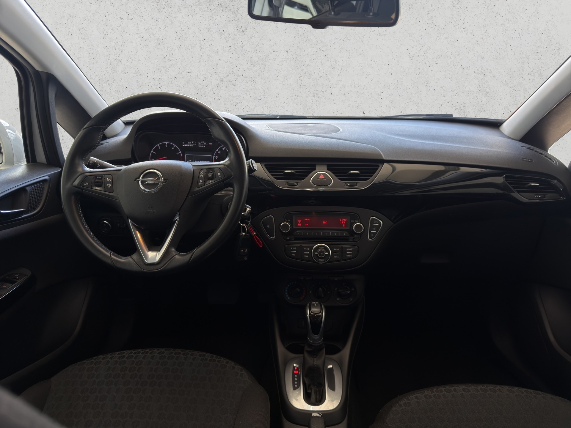 OPEL Corsa 1.4 eTEC Cosmo-image-12