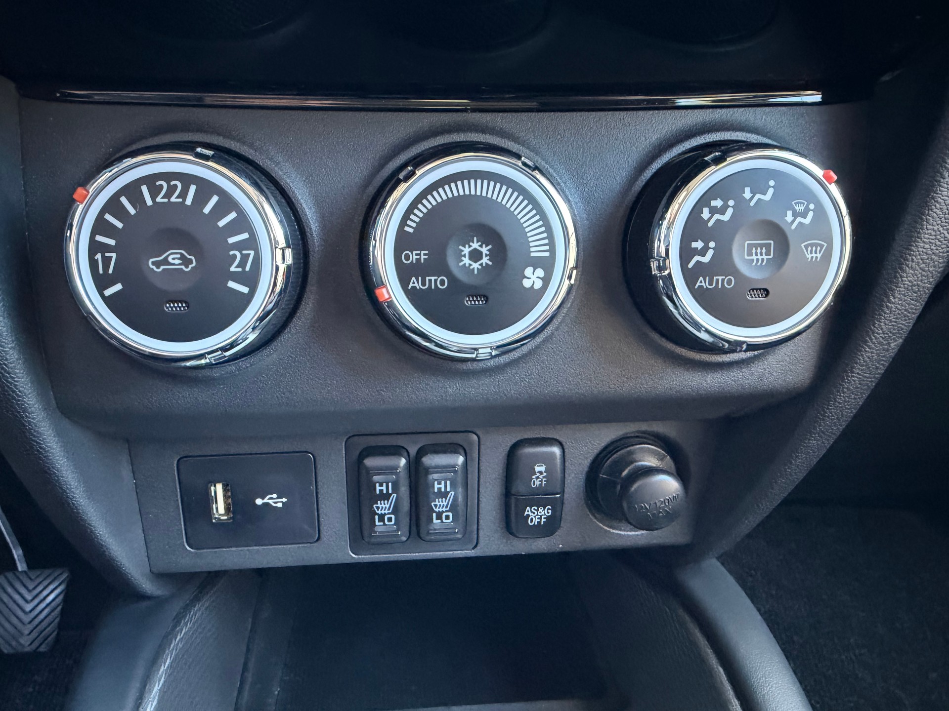 MITSUBISHI ASX 1.6 Style 2WD-image-11