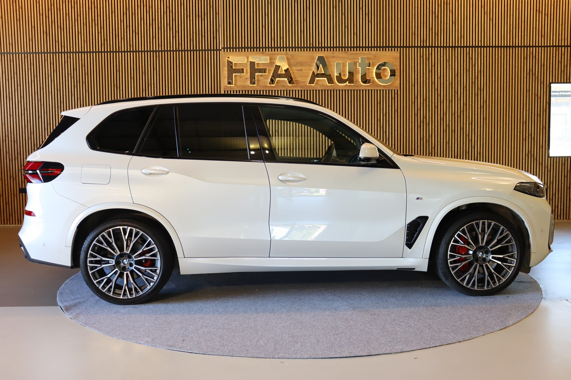 BMW X5 30d xDrive Pack M Sport Pro-image-4
